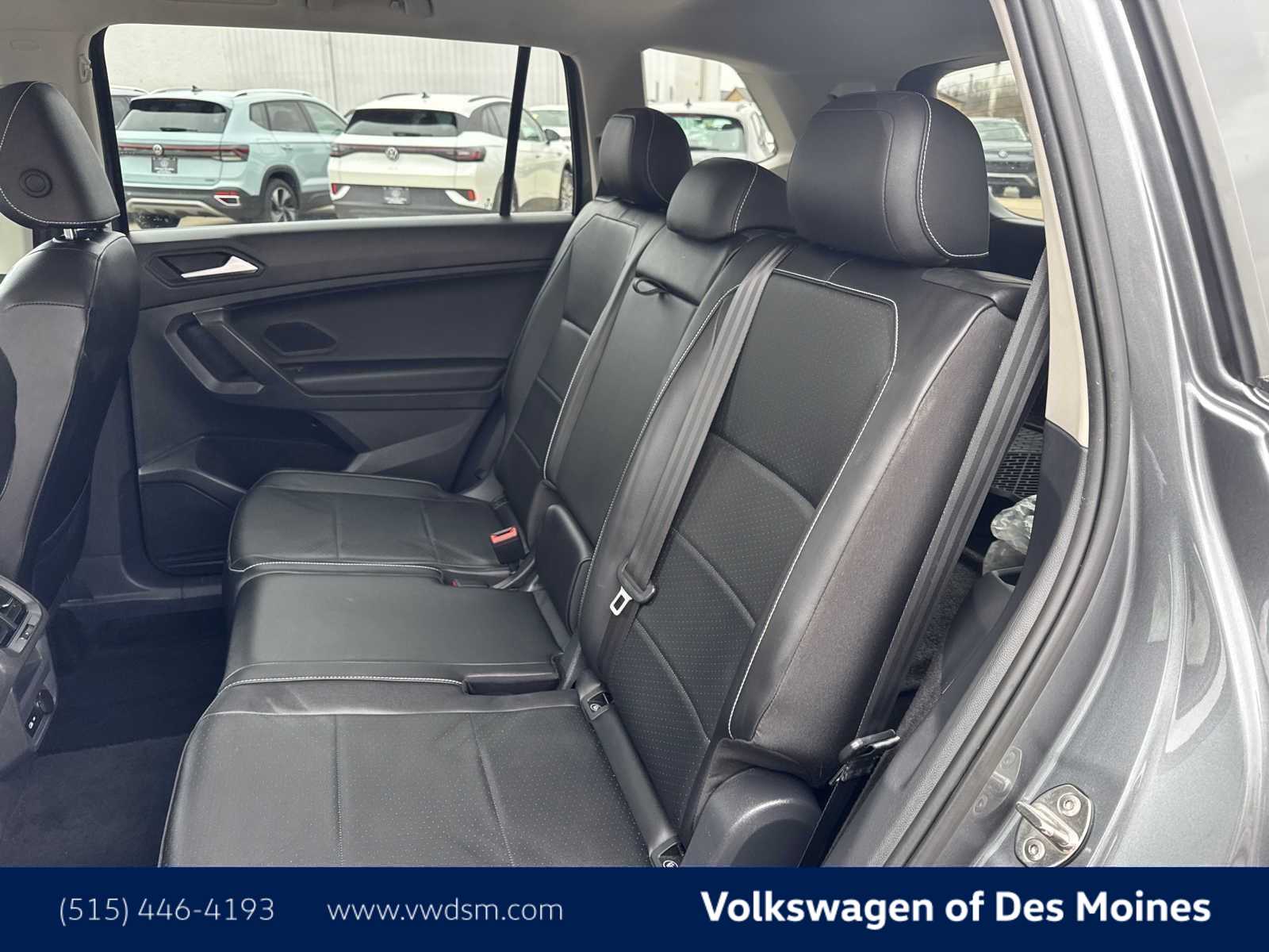 Thumbnail: 2021 Volkswagen Tiguan - 12