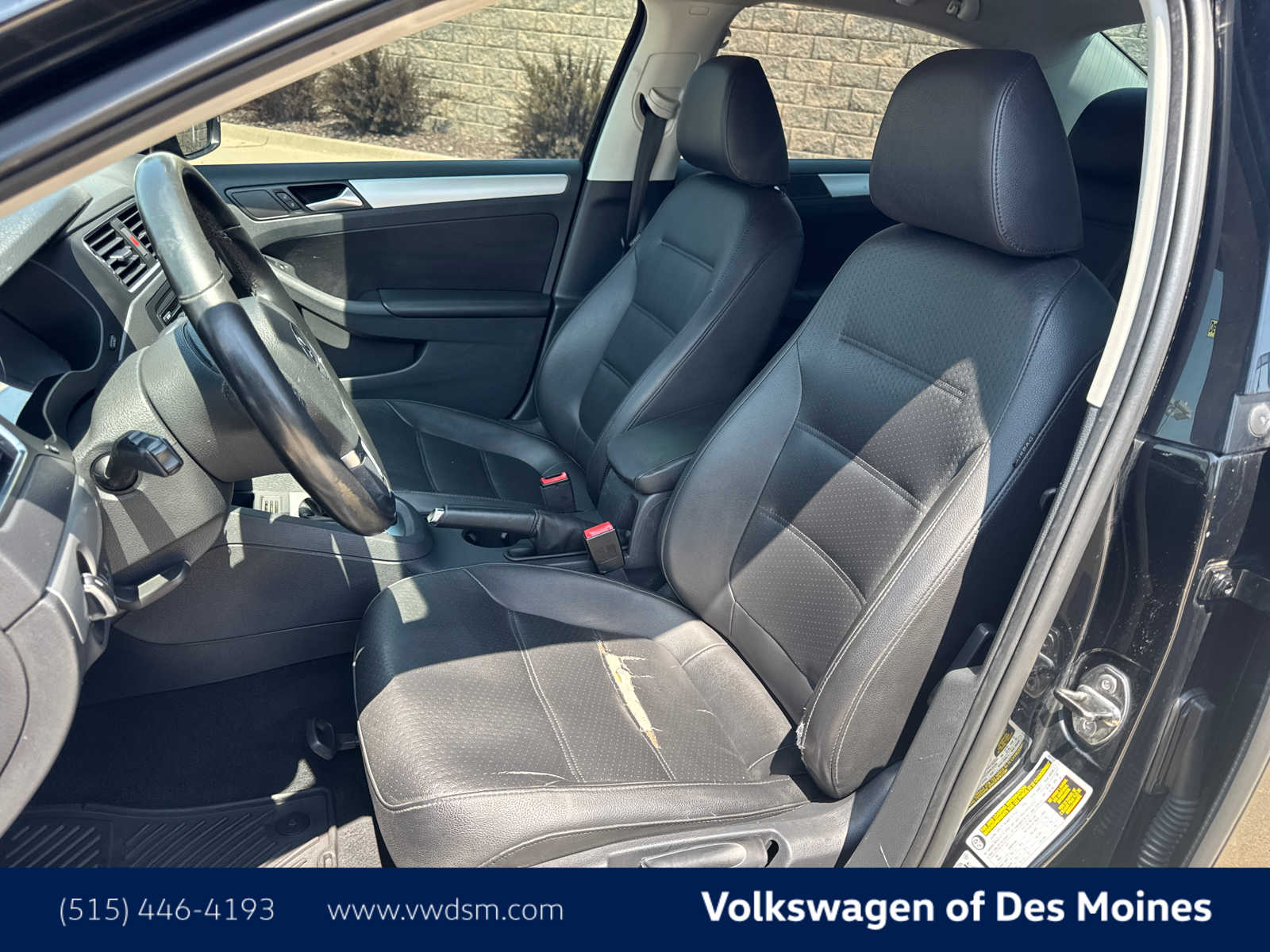 Thumbnail: 2014 Volkswagen Jetta - 11