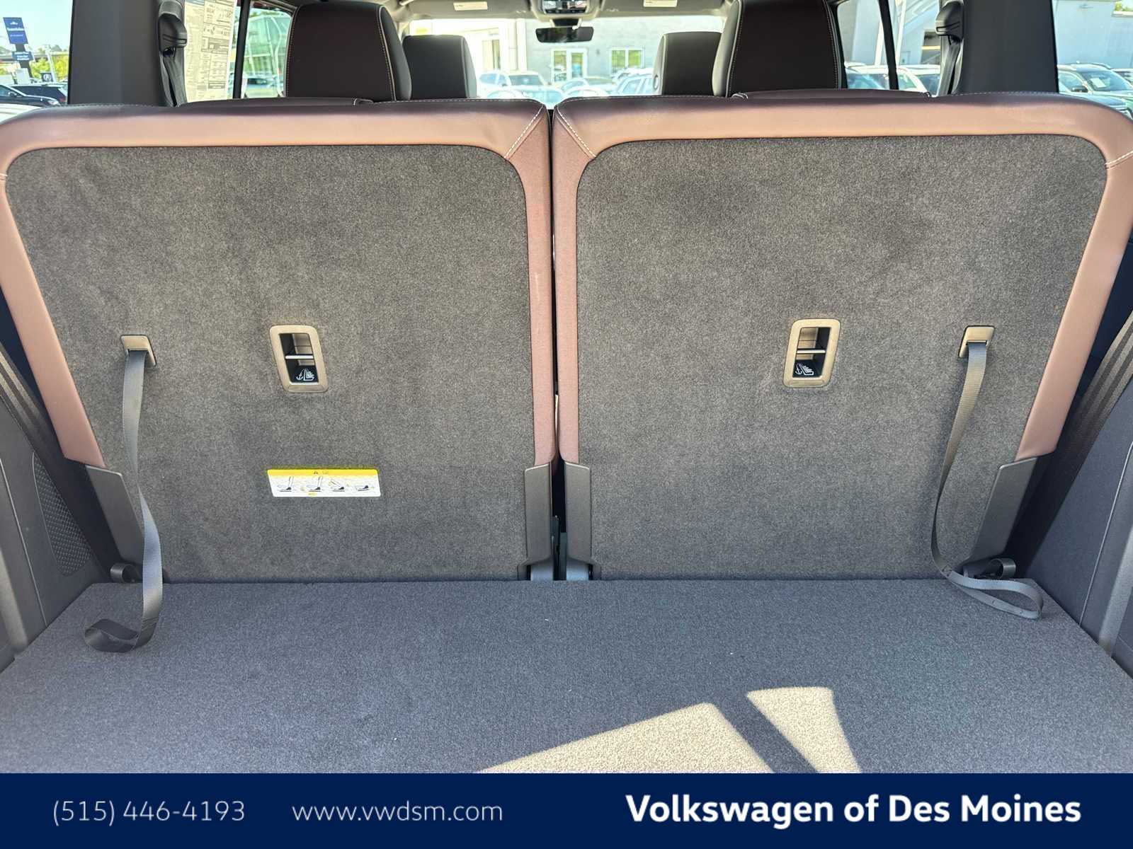 Thumbnail: 2025 Volkswagen ID.Buzz - 19