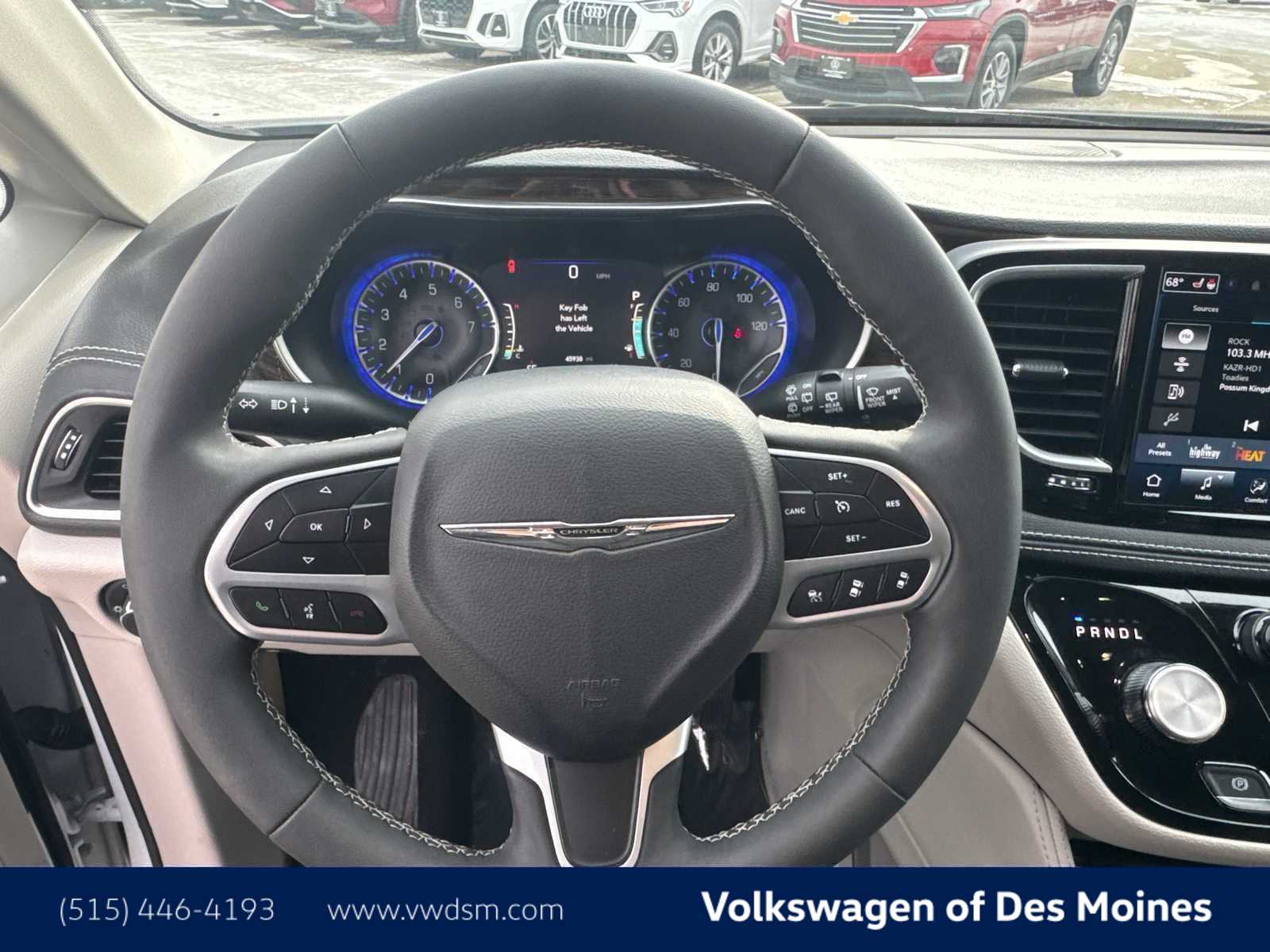 Thumbnail: 2024 Chrysler Pacifica - 16