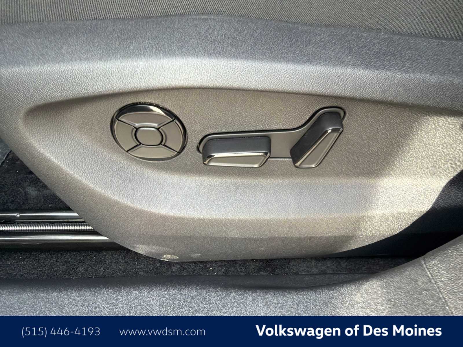 Thumbnail: 2026 Volkswagen Tiguan - 24