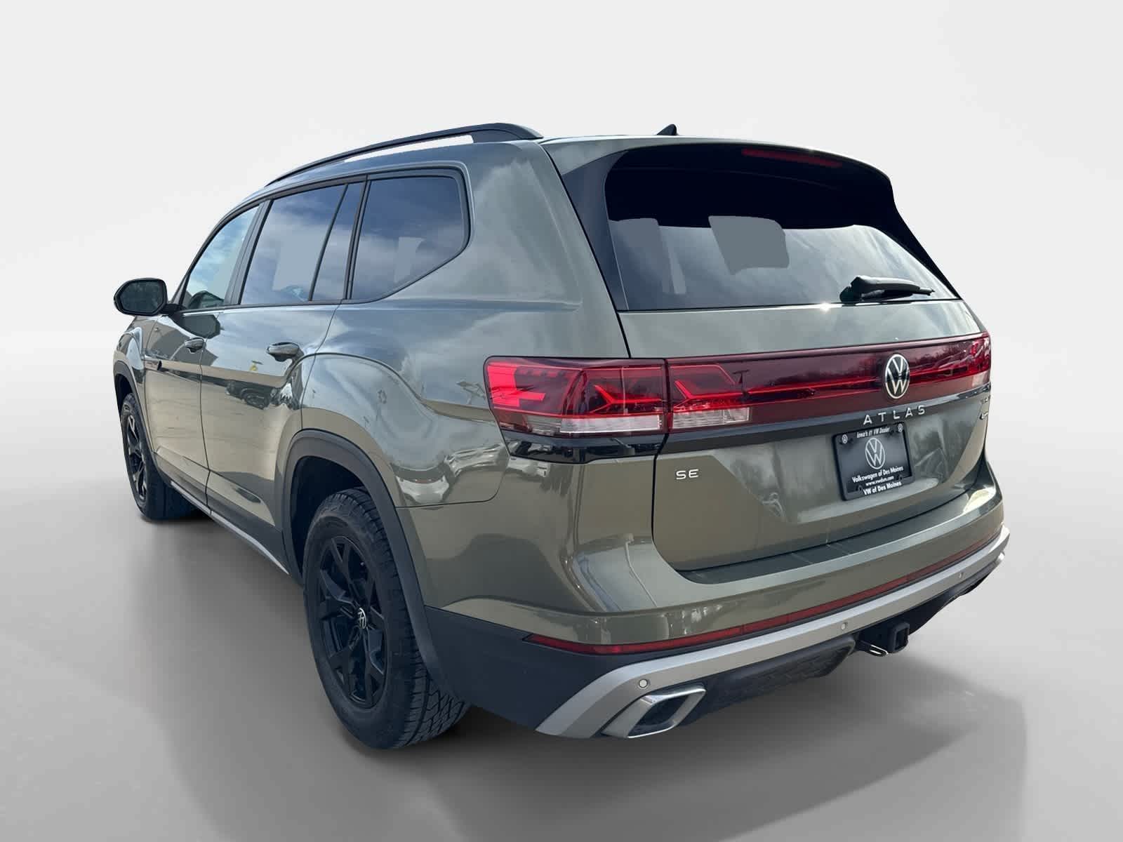 Thumbnail: 2024 Volkswagen Atlas - 4