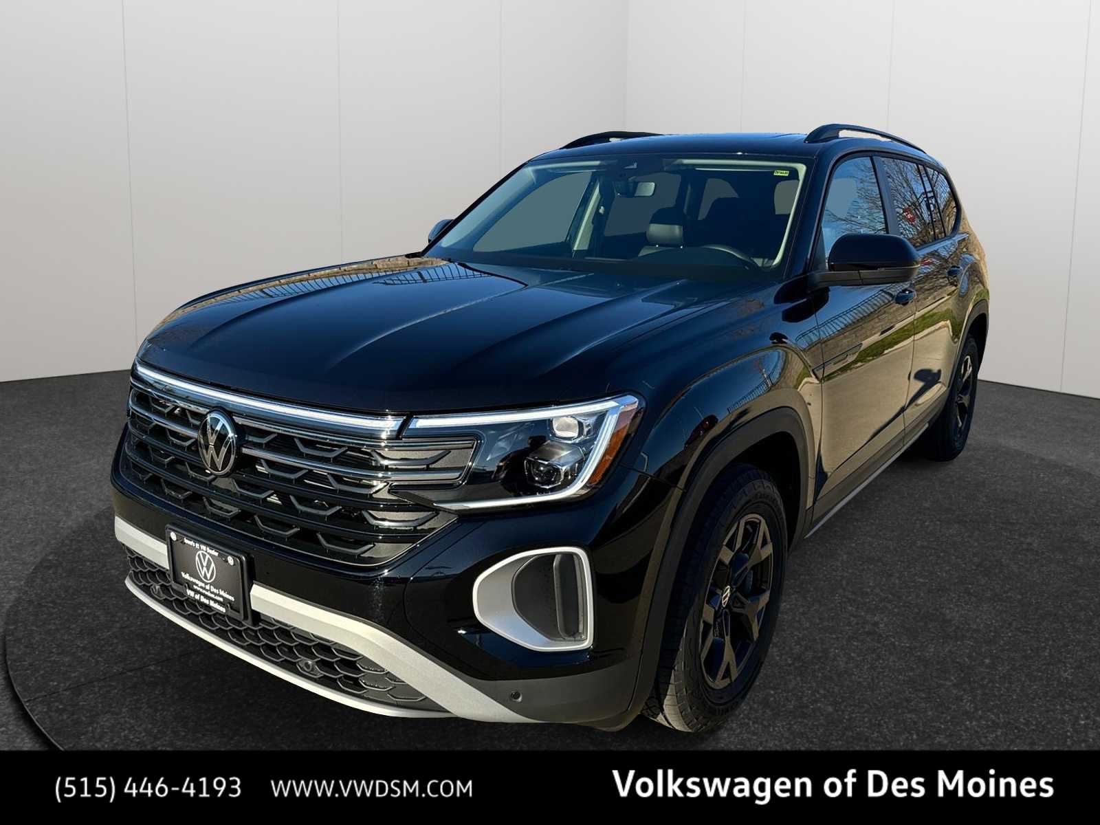 2025 Volkswagen Atlas  -
                  Johnston, IA