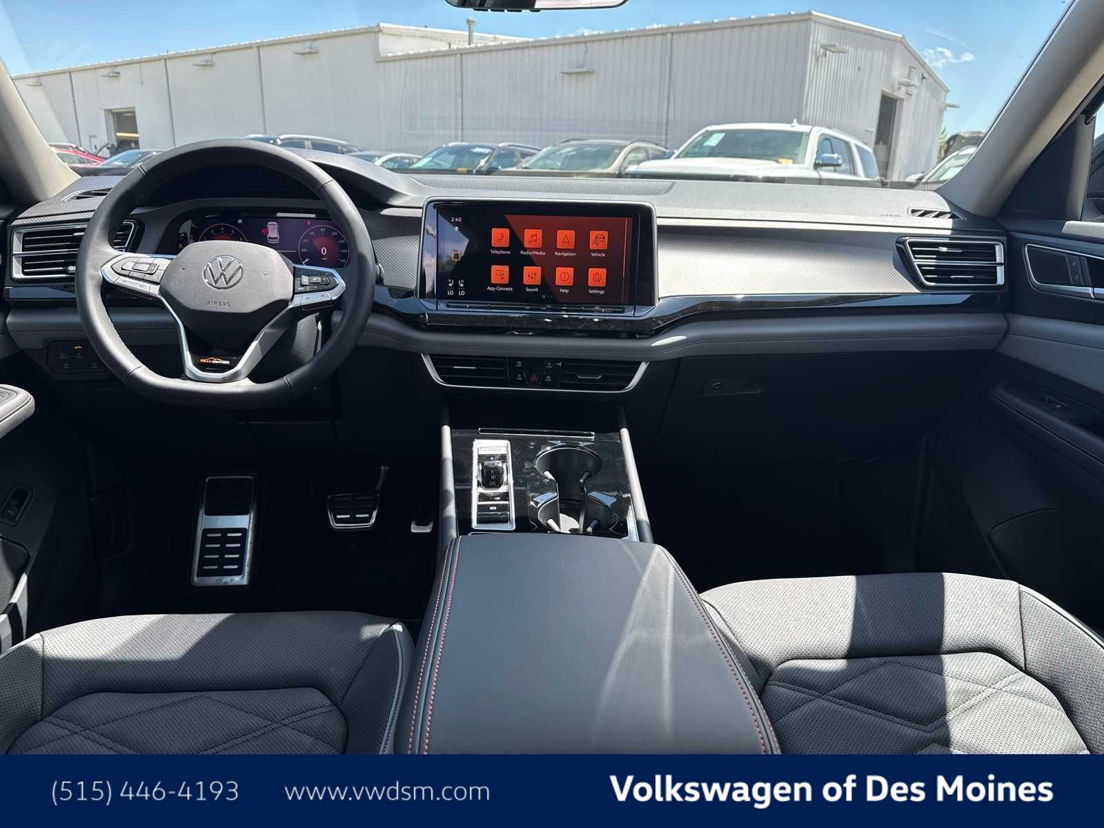 Thumbnail: 2025 Volkswagen Atlas - 10