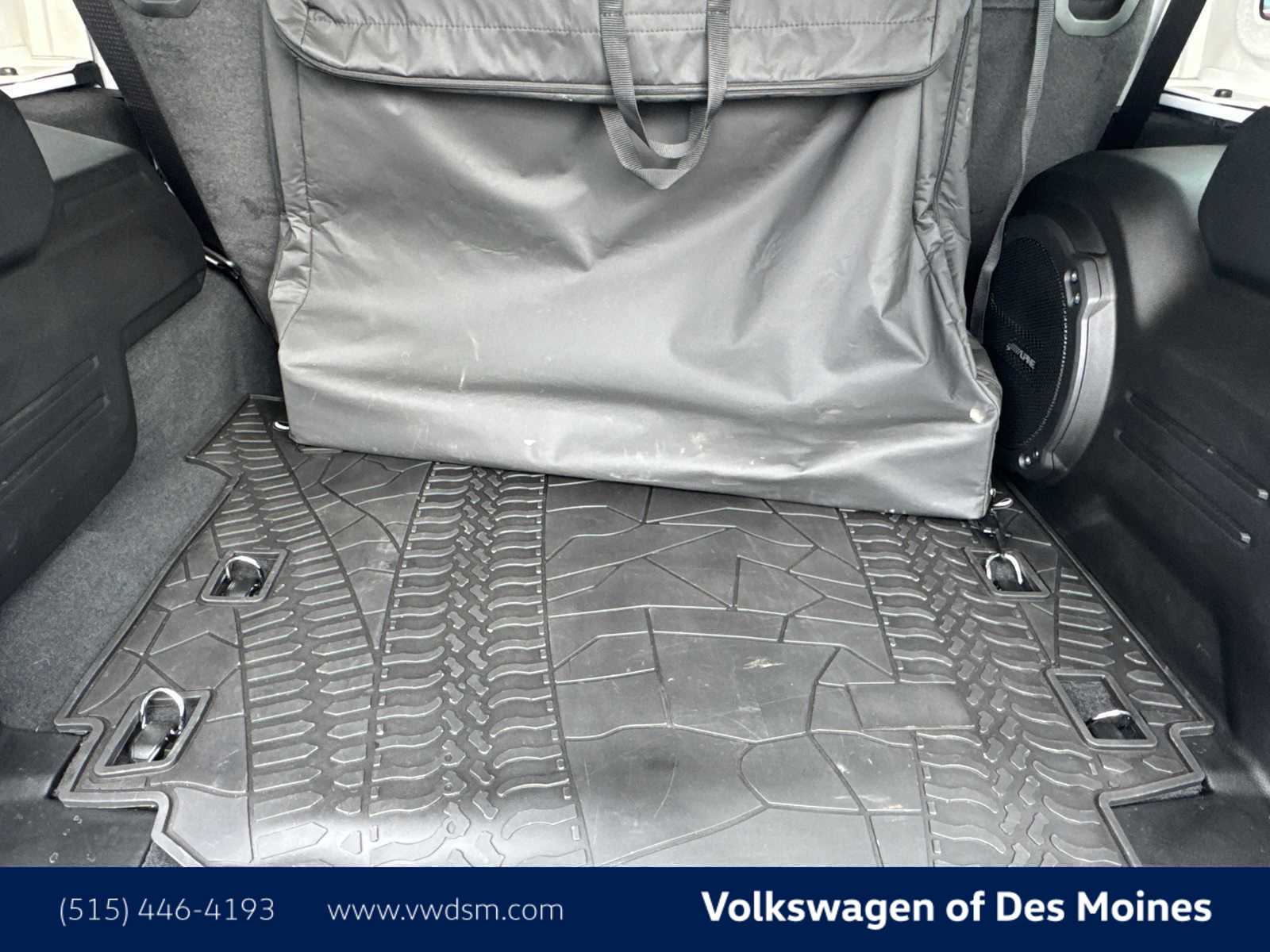 Thumbnail: 2024 Jeep Wrangler - 19