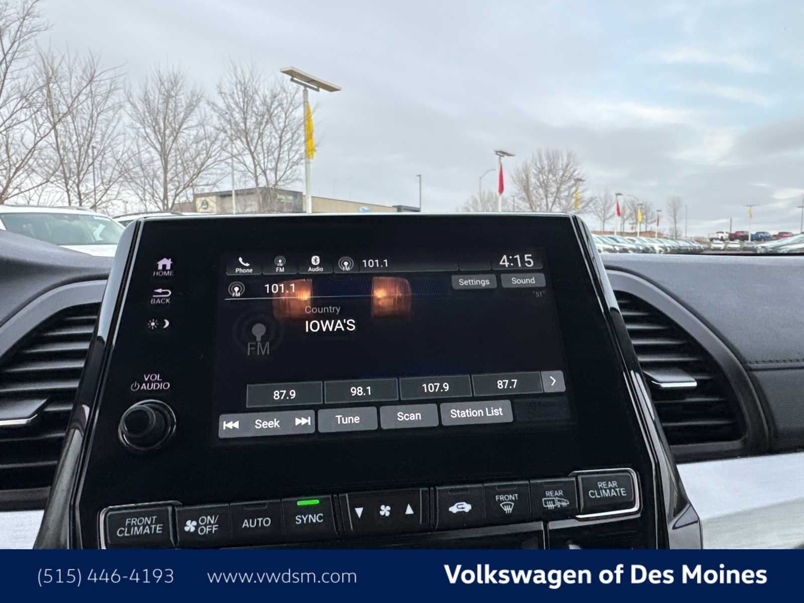 Thumbnail: 2023 Honda Odyssey - 17