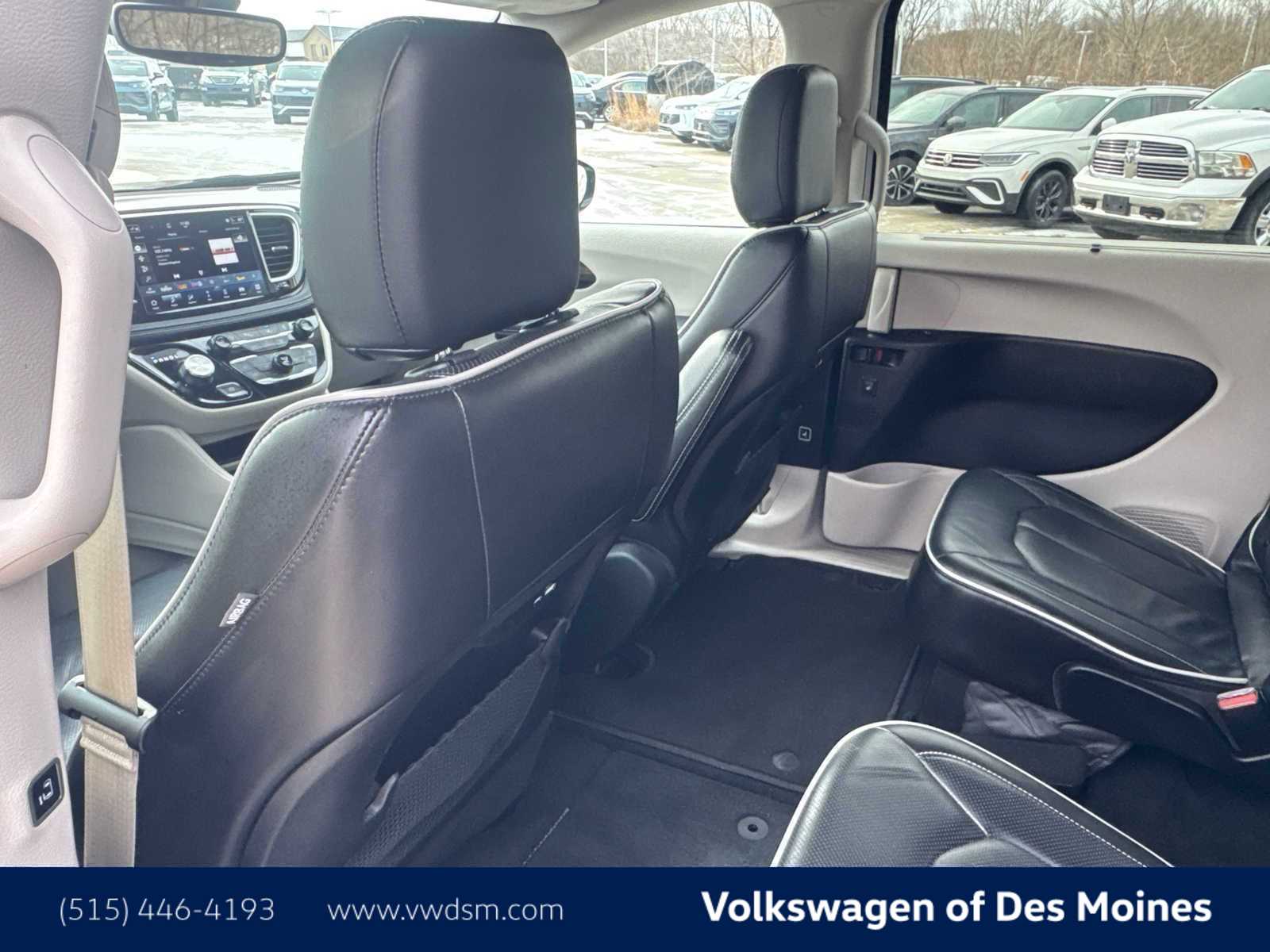 Thumbnail: 2024 Chrysler Pacifica - 13