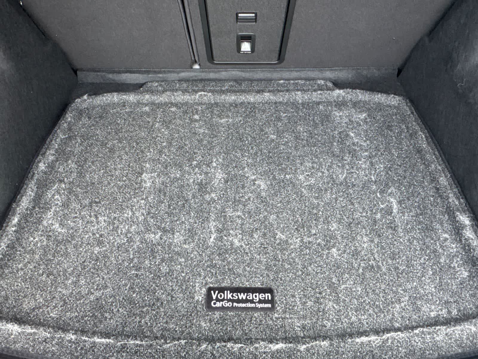 Thumbnail: 2024 Volkswagen Taos - 19