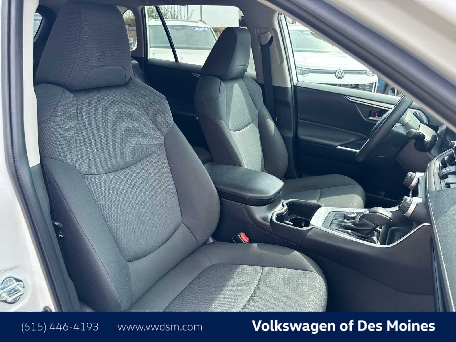 Thumbnail: 2025 Toyota RAV4 - 14