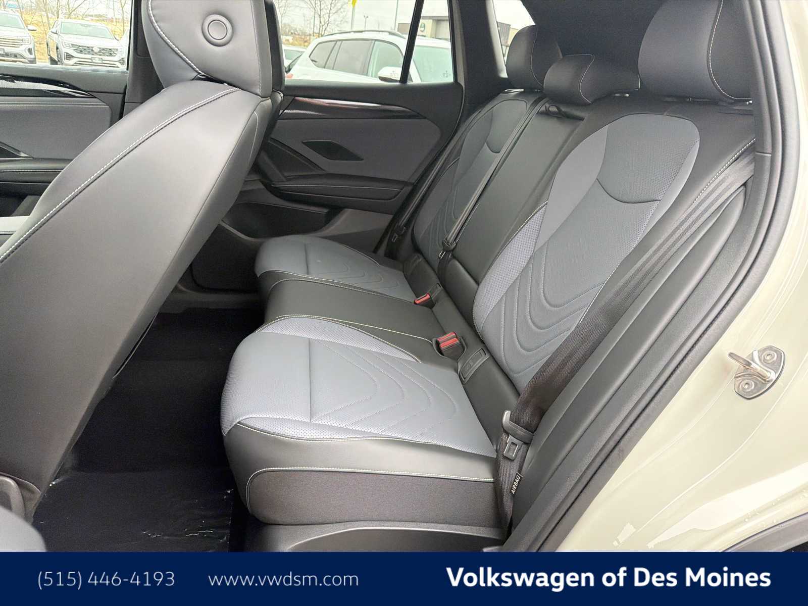 Thumbnail: 2026 Volkswagen Tiguan - 12