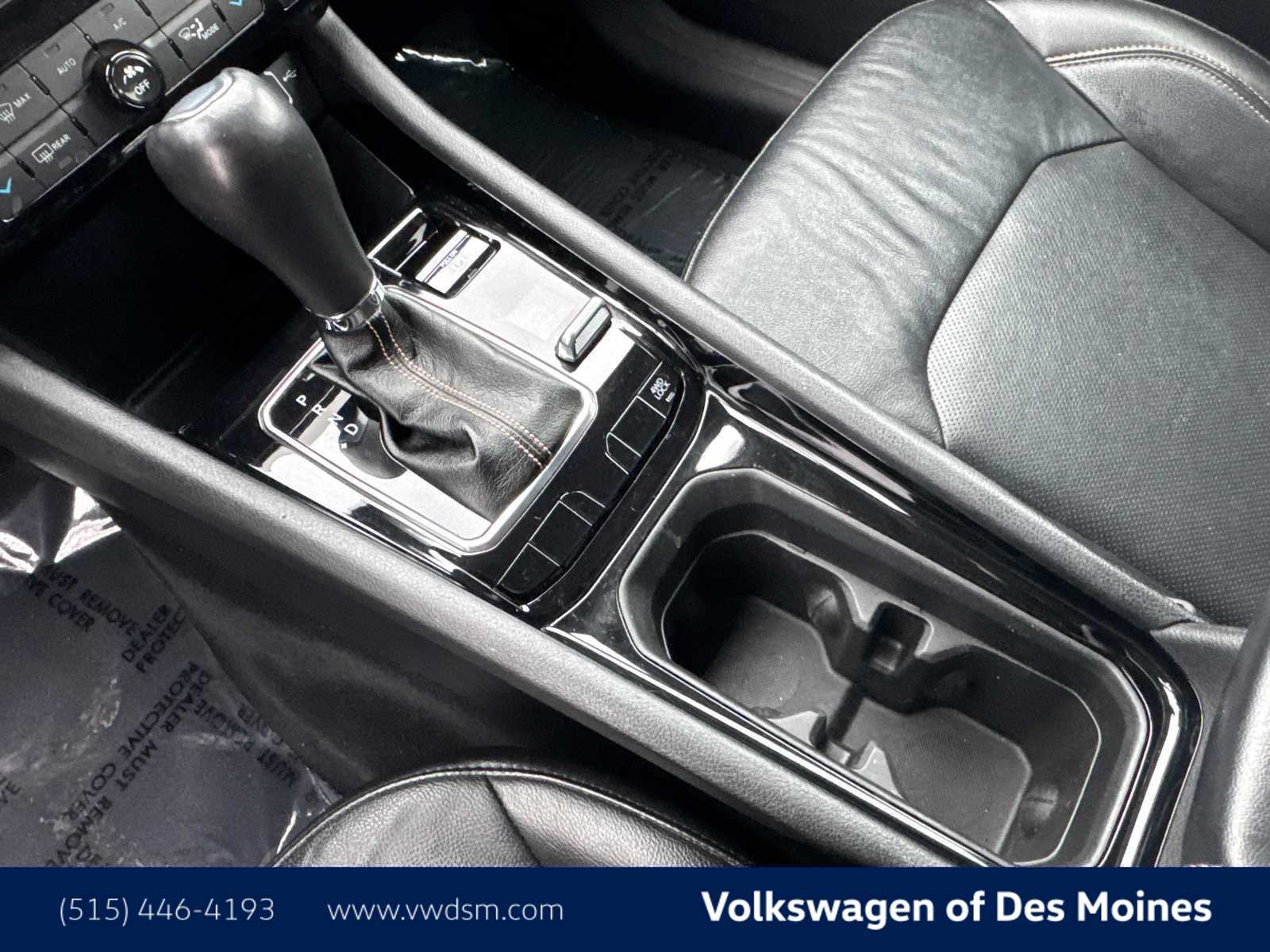 Thumbnail: 2022 Jeep Compass - 16