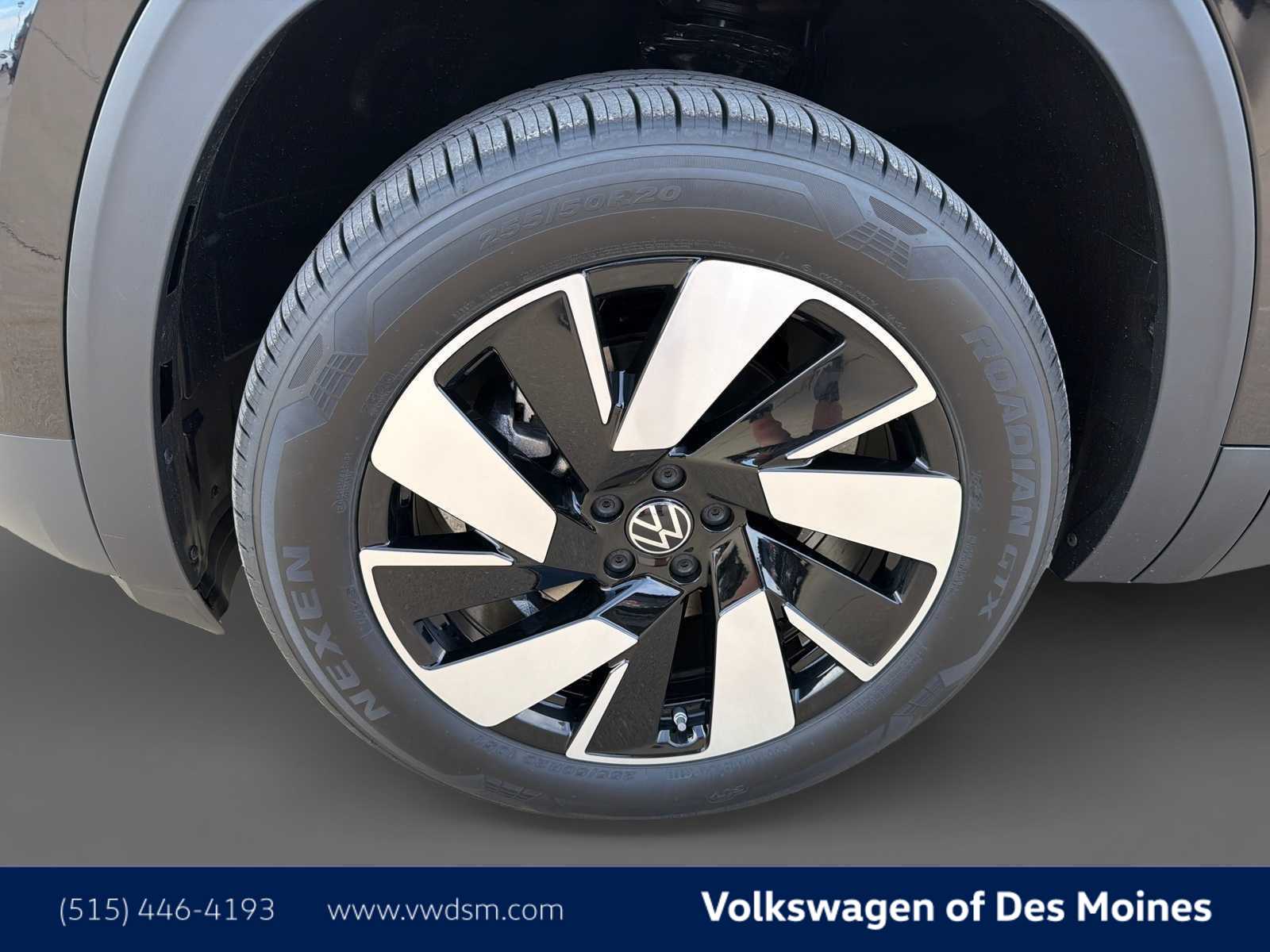 Thumbnail: 2026 Volkswagen Atlas - 8