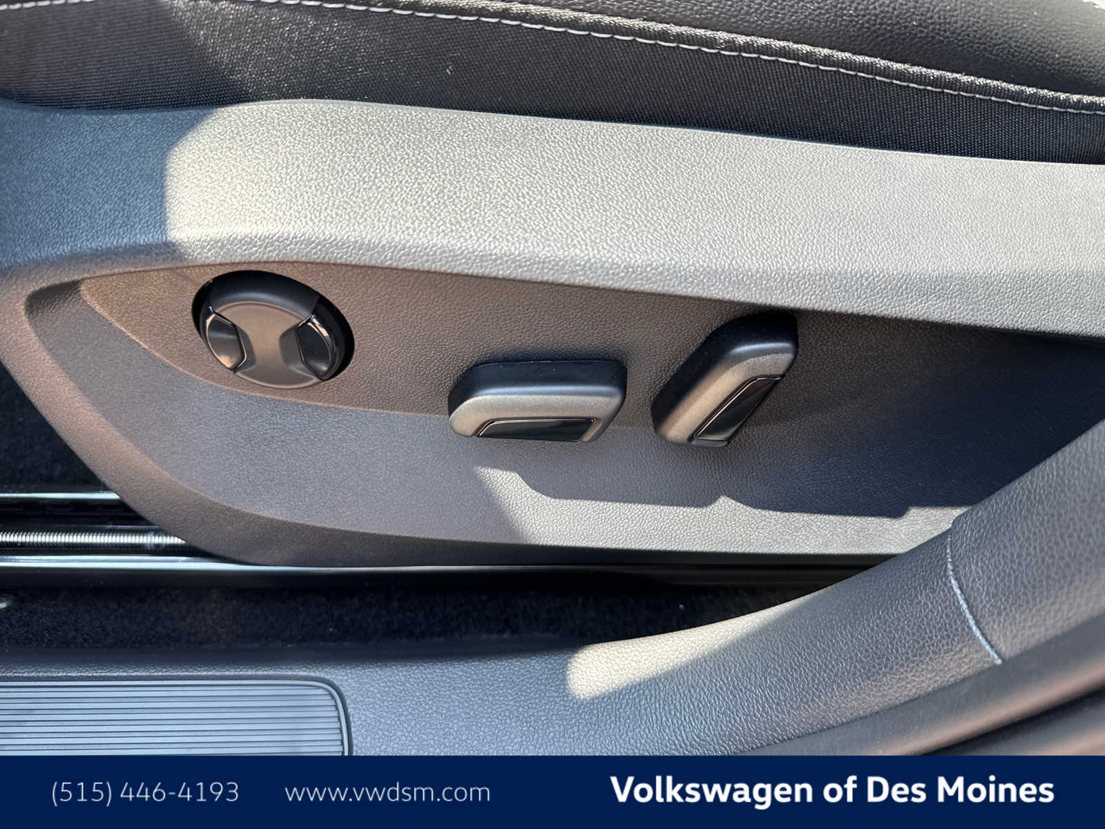 Thumbnail: 2025 Volkswagen Taos - 24