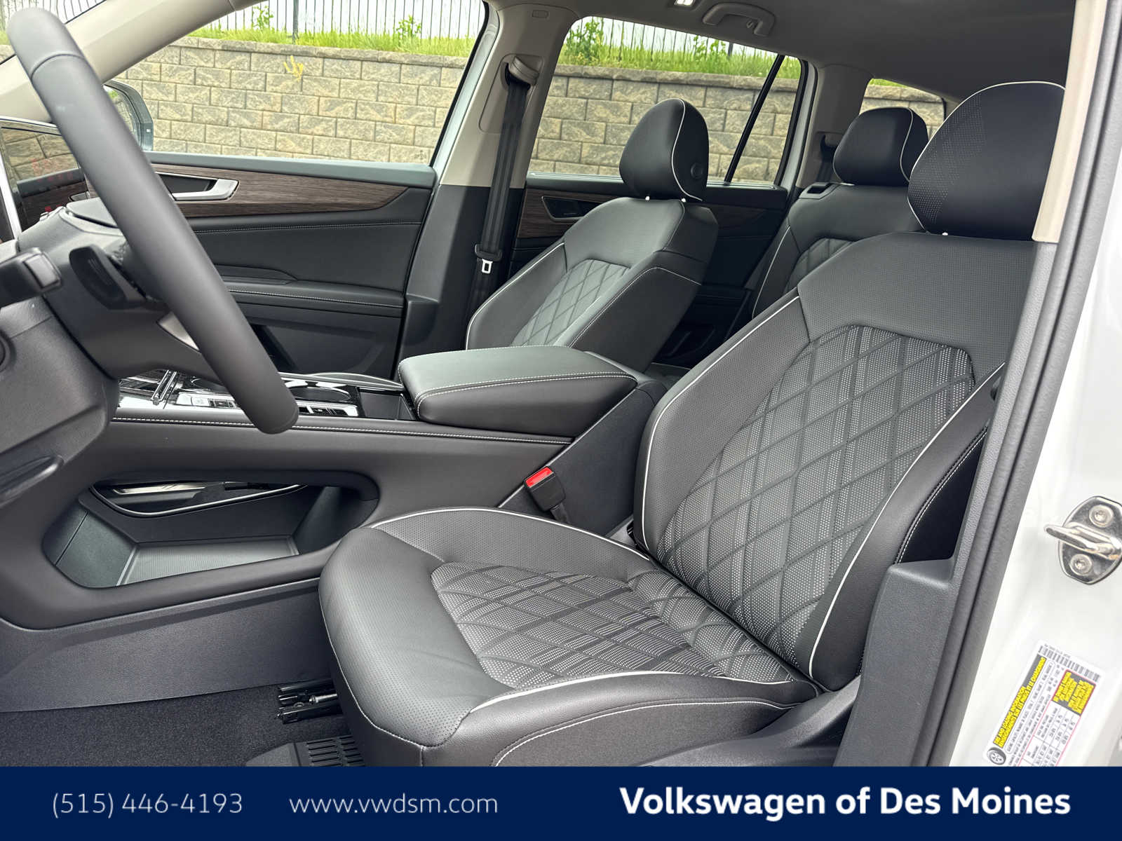 2025 Volkswagen Atlas SEL 11