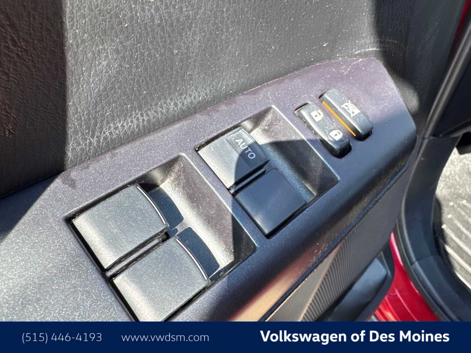 Thumbnail: 2016 Toyota RAV4 - 22