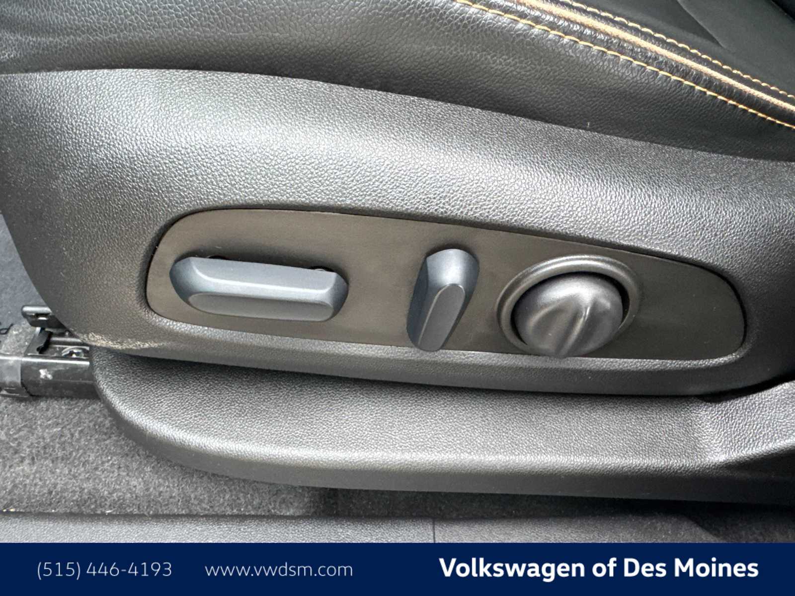 Thumbnail: 2022 GMC Terrain - 24