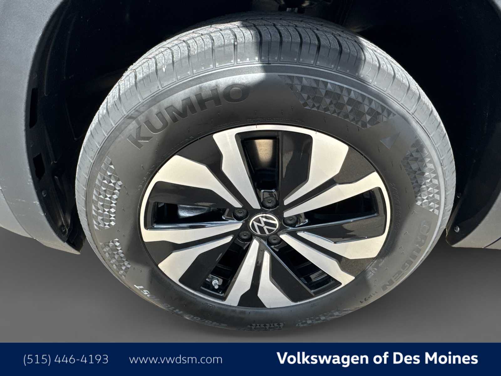 Thumbnail: 2026 Volkswagen Atlas - 8