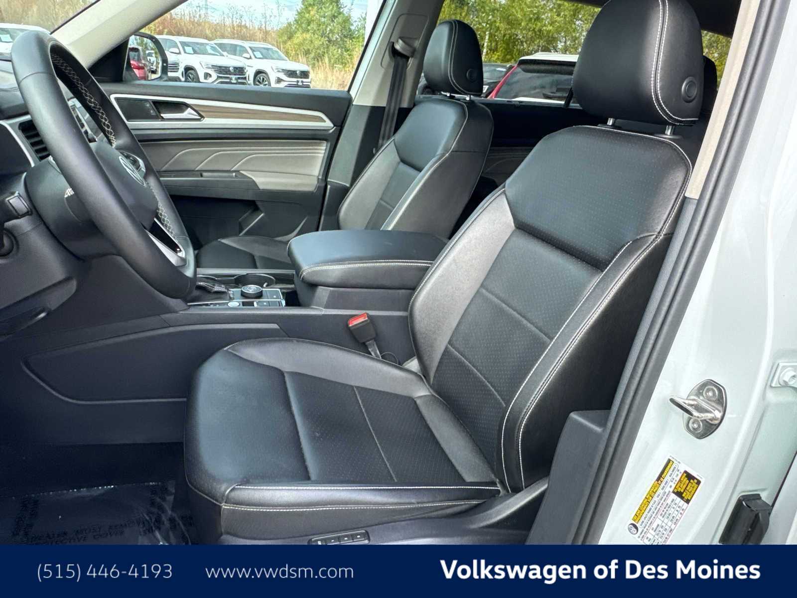 Thumbnail: 2022 Volkswagen Atlas - 11