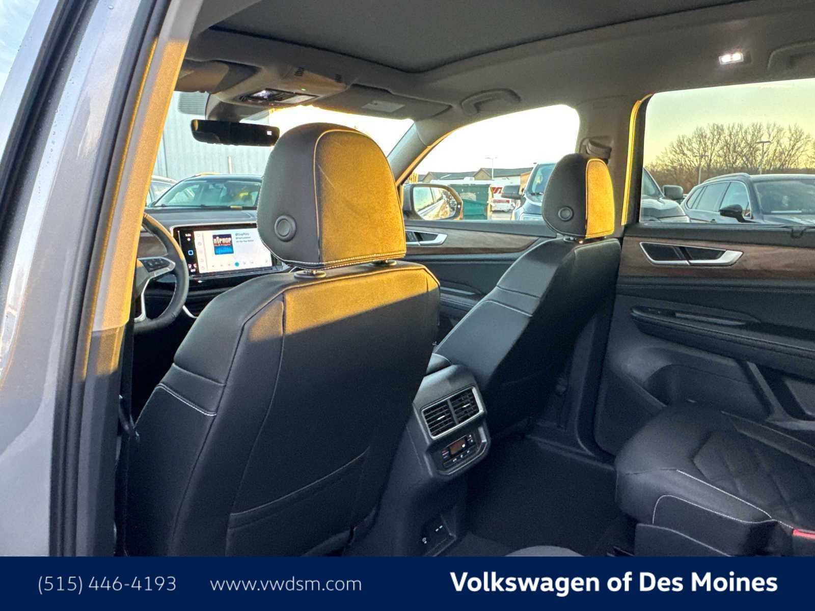 Thumbnail: 2026 Volkswagen Atlas - 13