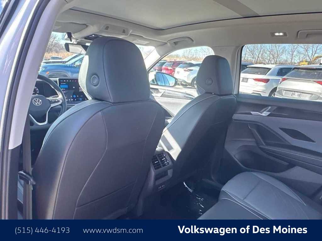 Thumbnail: 2026 Volkswagen Tiguan - 12