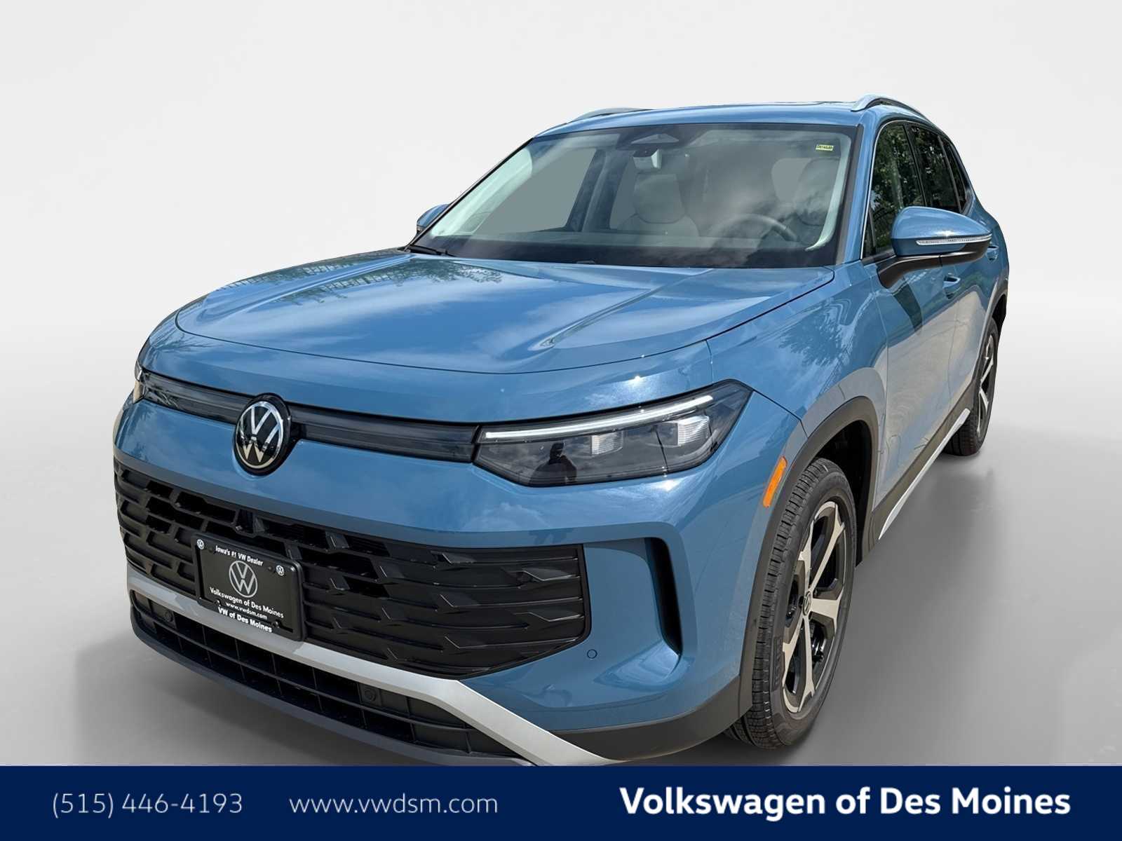 Thumbnail: 2025 Volkswagen Tiguan - 1