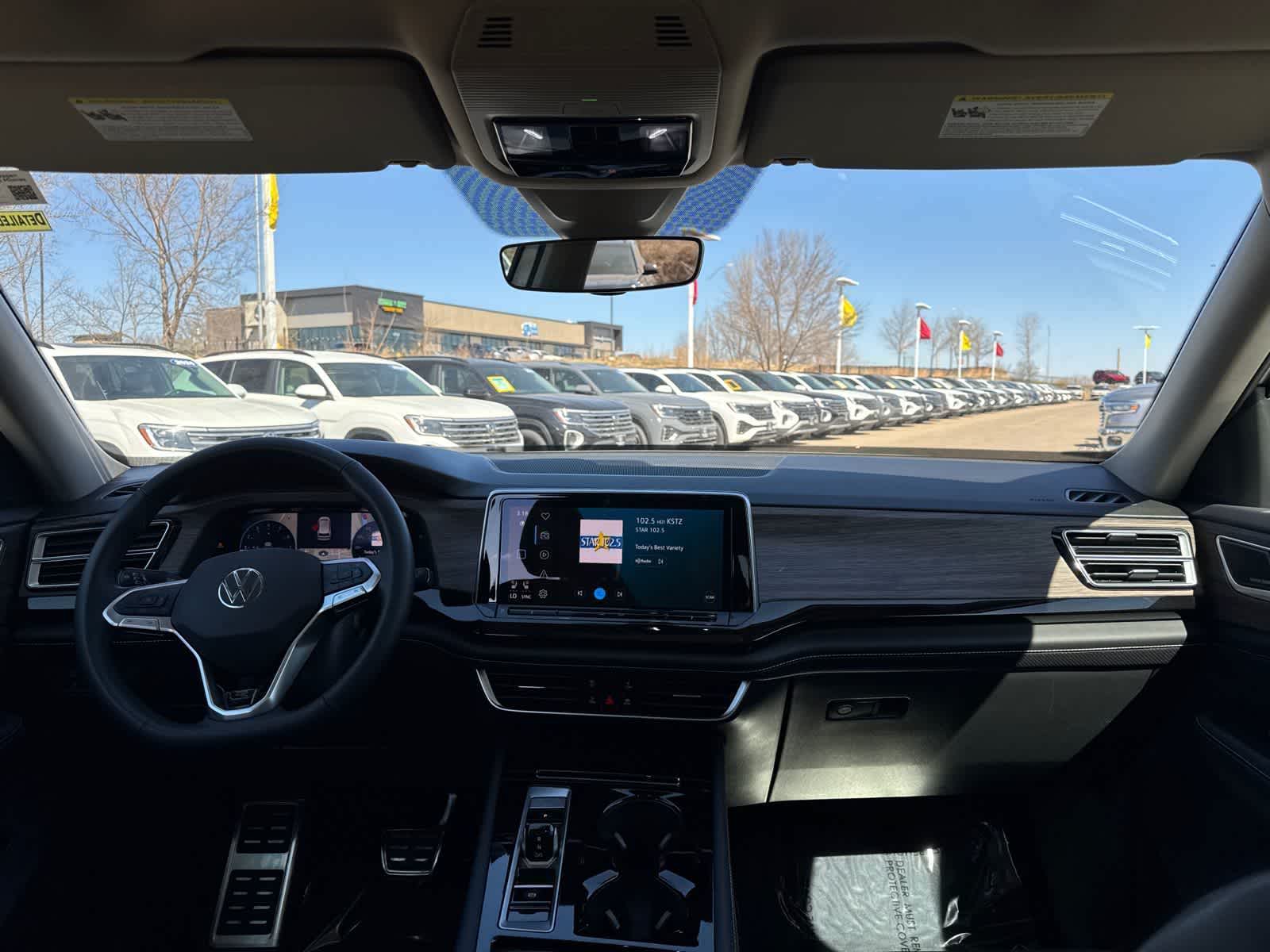 Thumbnail: 2025 Volkswagen Atlas - 10