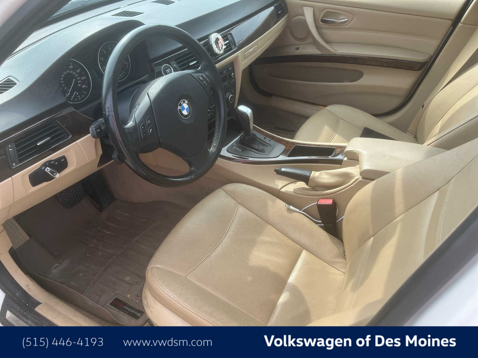 Thumbnail: 2011 BMW 3 Series - 4