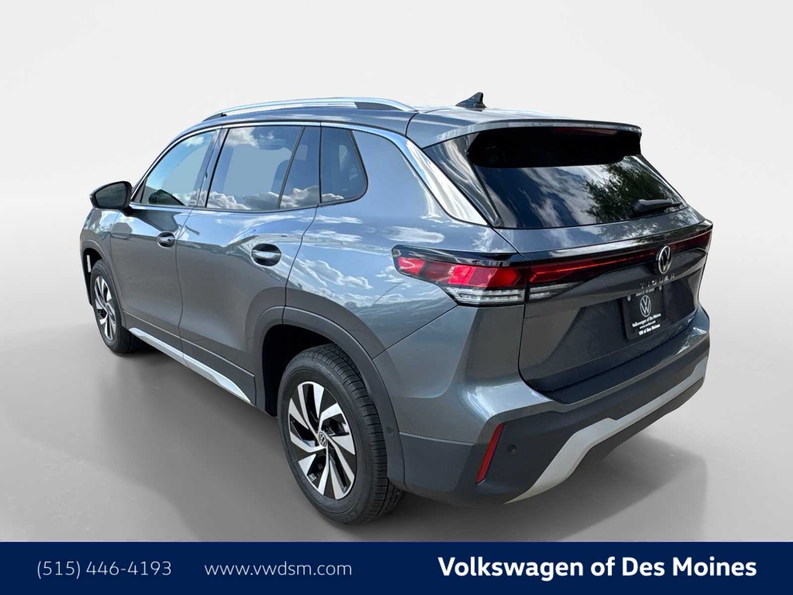 Thumbnail: 2025 Volkswagen Tiguan - 4