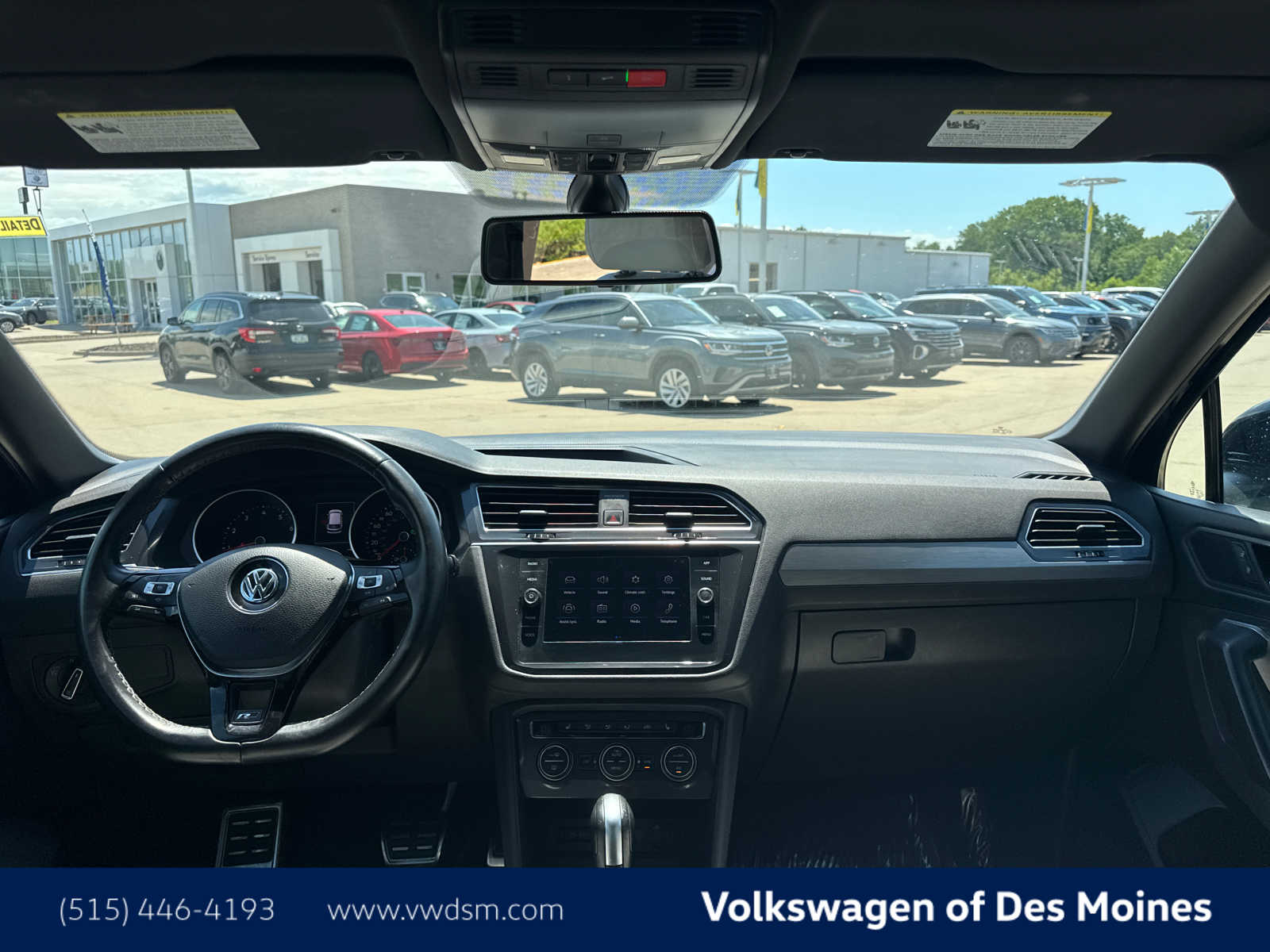 Thumbnail: 2021 Volkswagen Tiguan - 10