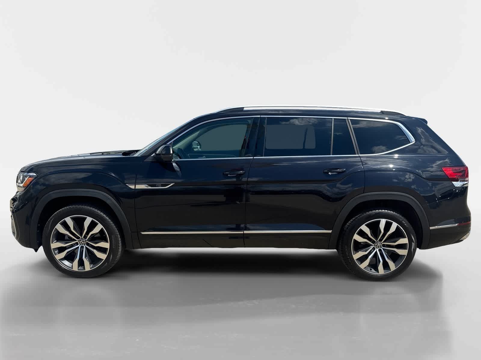 Thumbnail: 2023 Volkswagen Atlas - 3