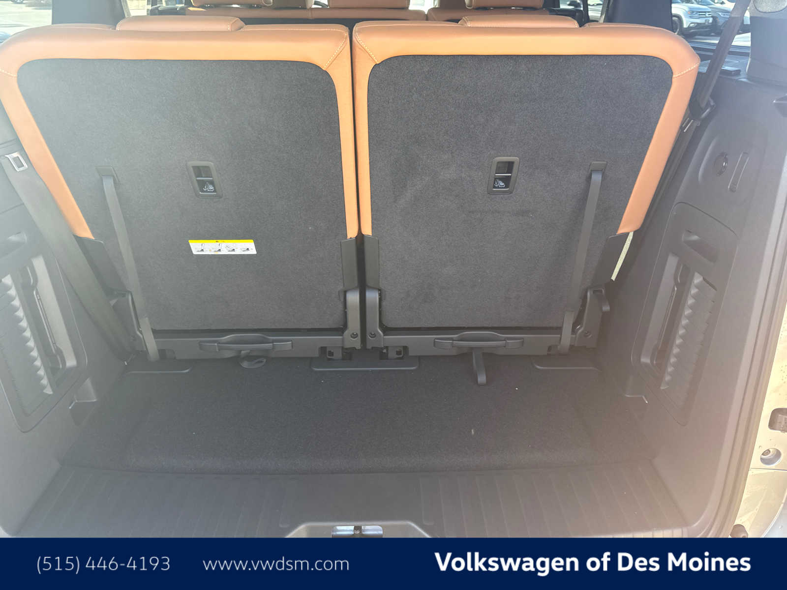 Thumbnail: 2025 Volkswagen ID.Buzz - 19