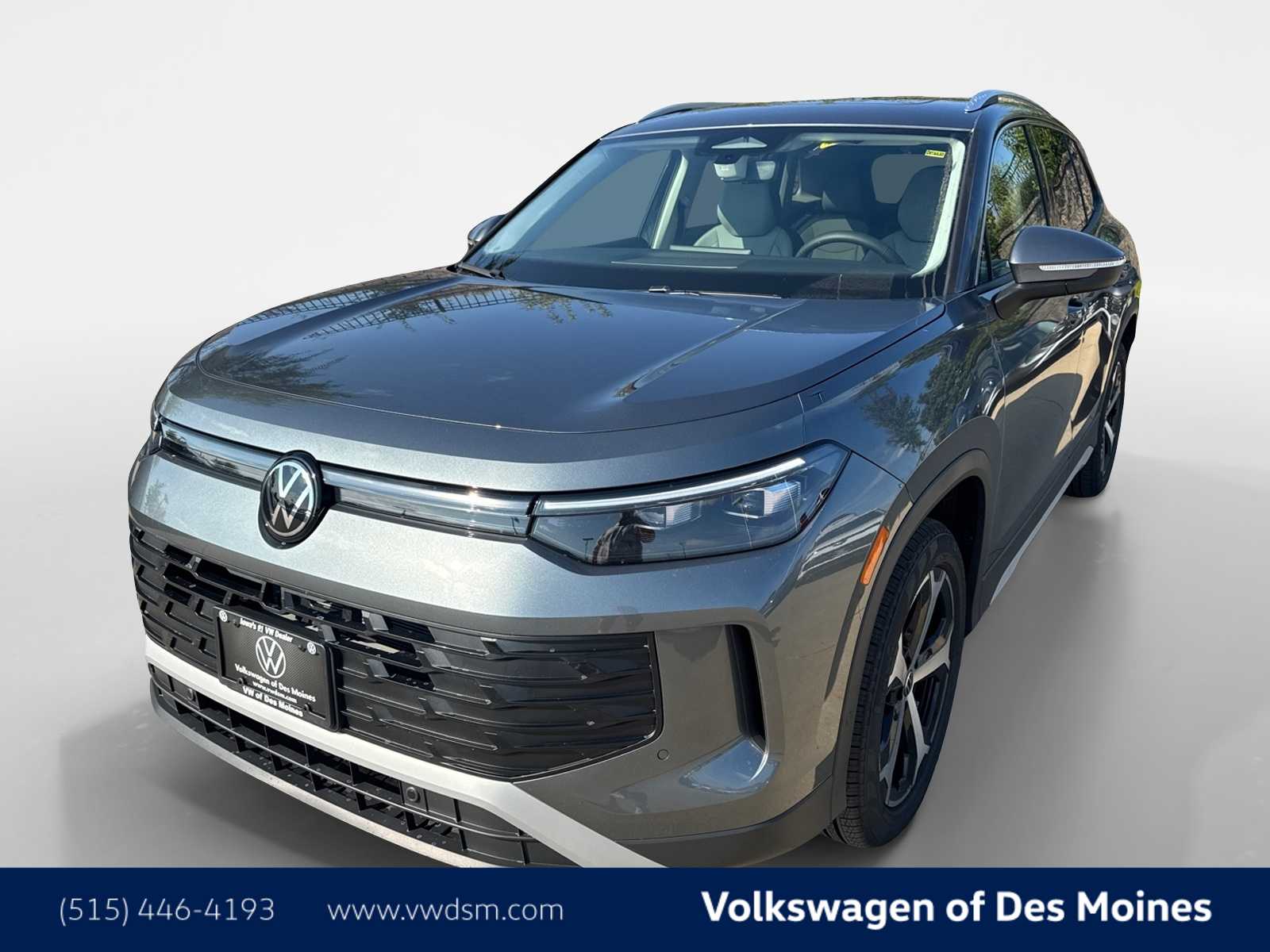 Thumbnail: 2025 Volkswagen Tiguan - 1