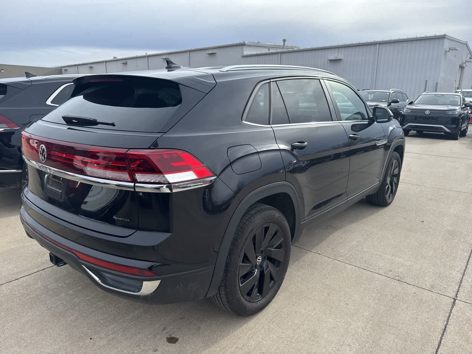 Thumbnail: 2025 Volkswagen Atlas - 2