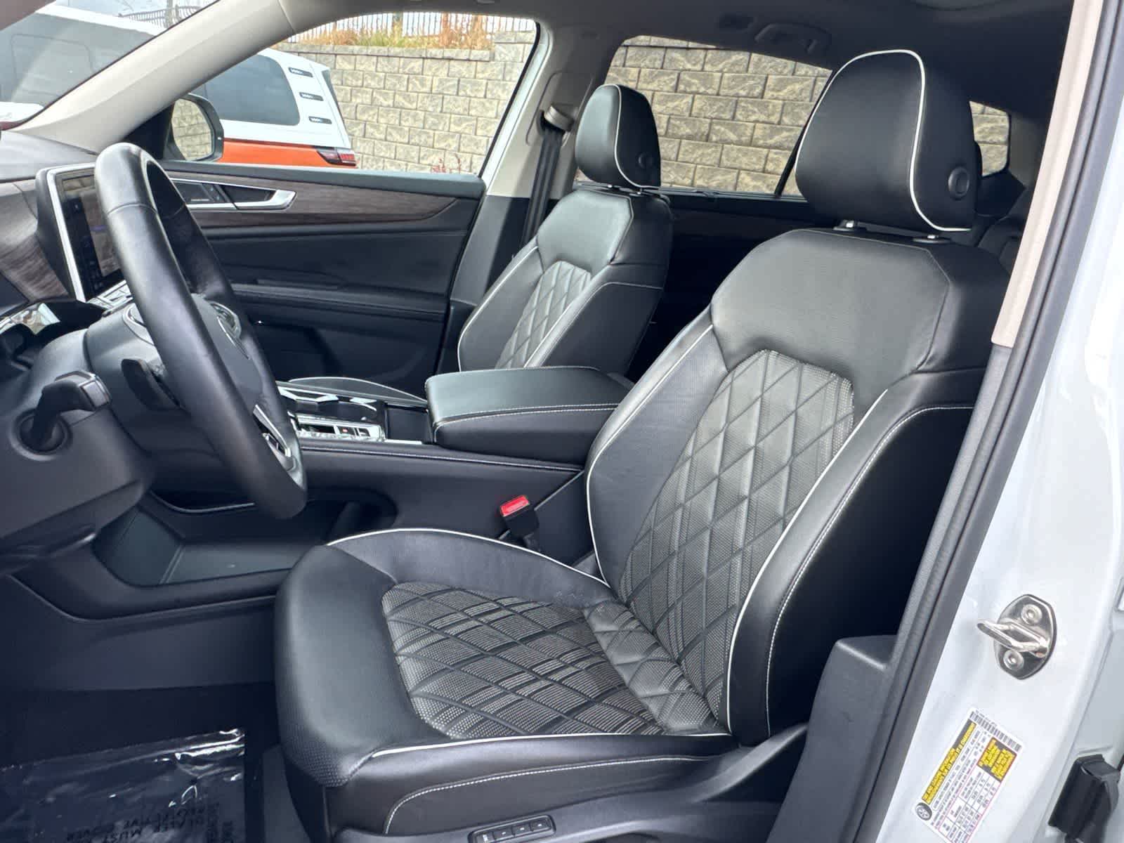 Thumbnail: 2024 Volkswagen Atlas - 11