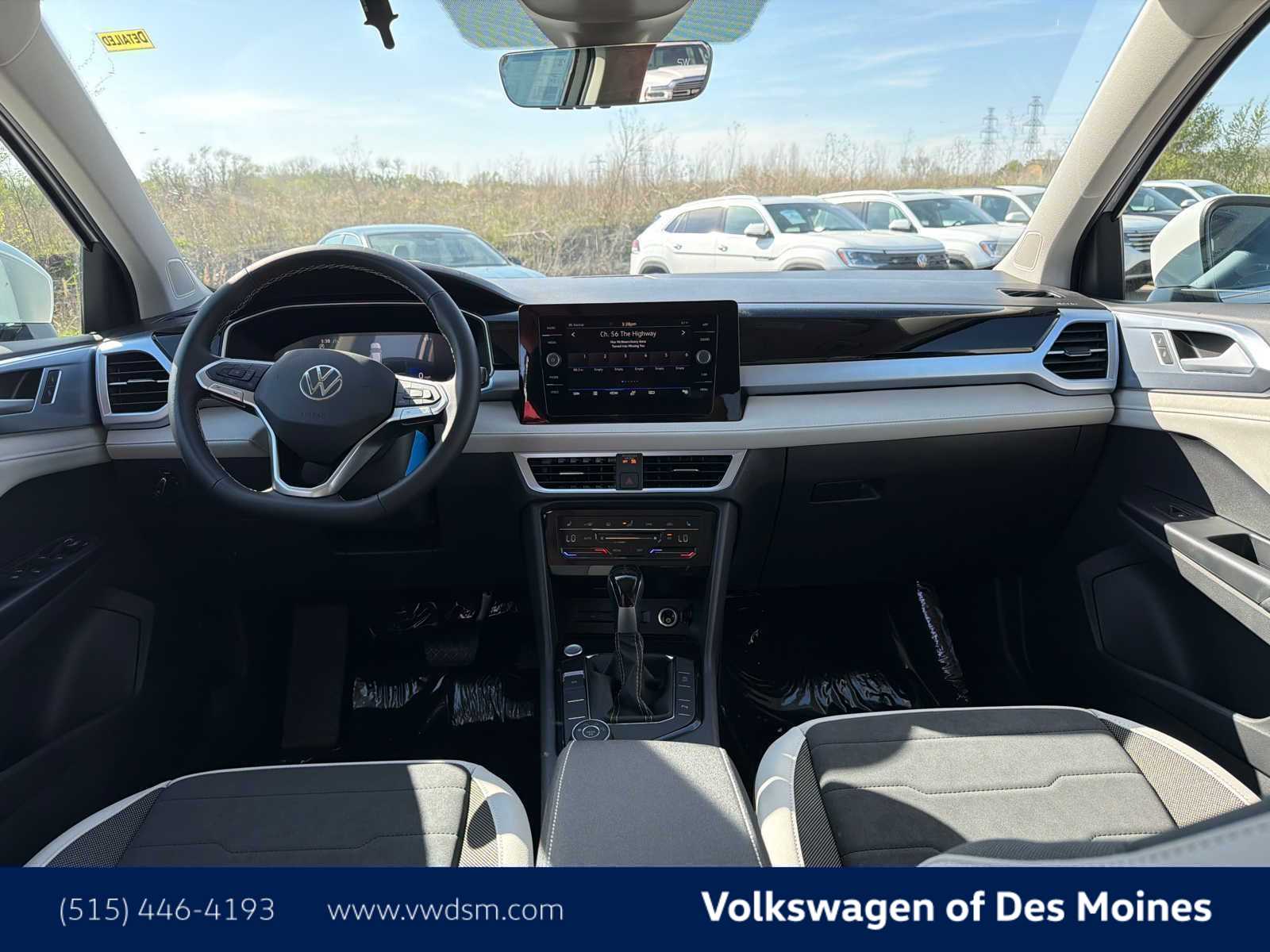 Thumbnail: 2026 Volkswagen Taos - 10