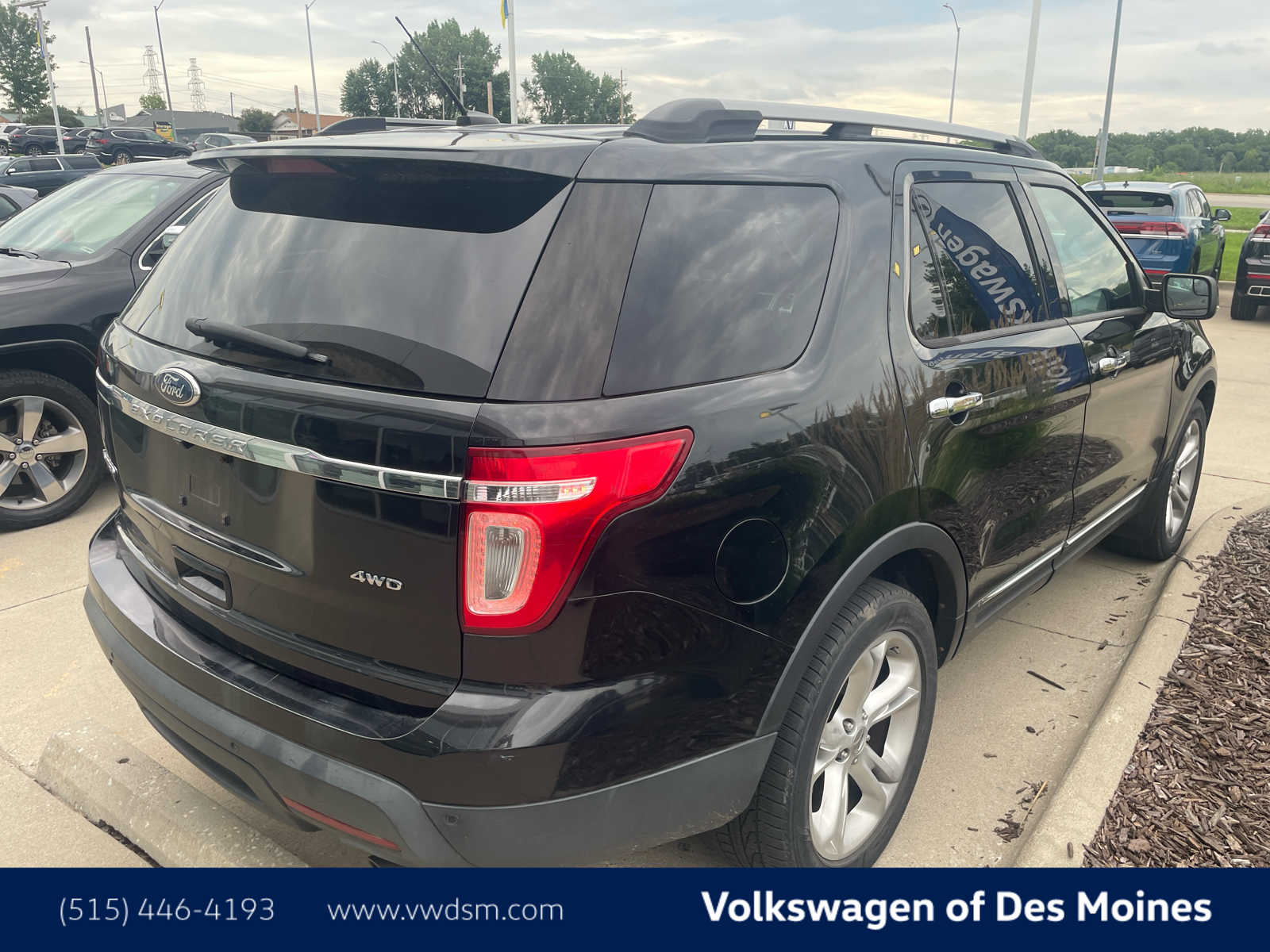 Thumbnail: 2011 Ford Explorer - 4