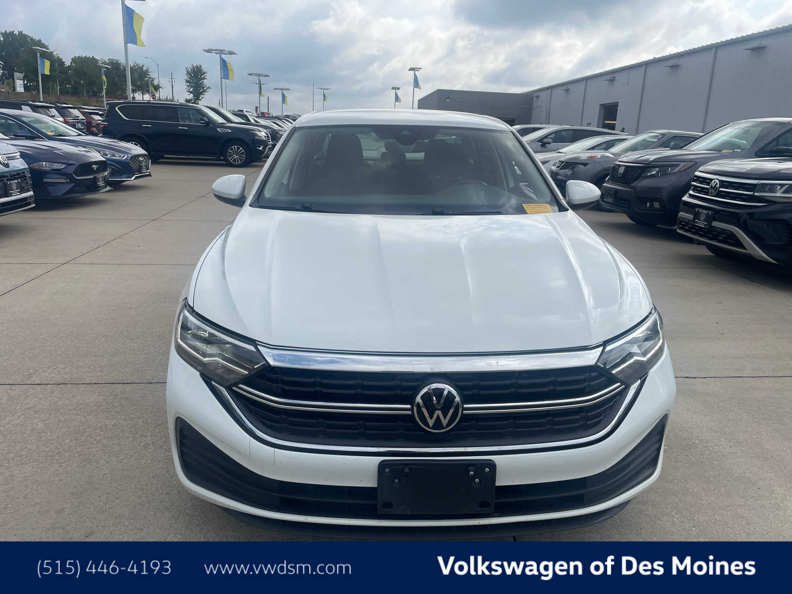 Thumbnail: 2024 Volkswagen Jetta - 2