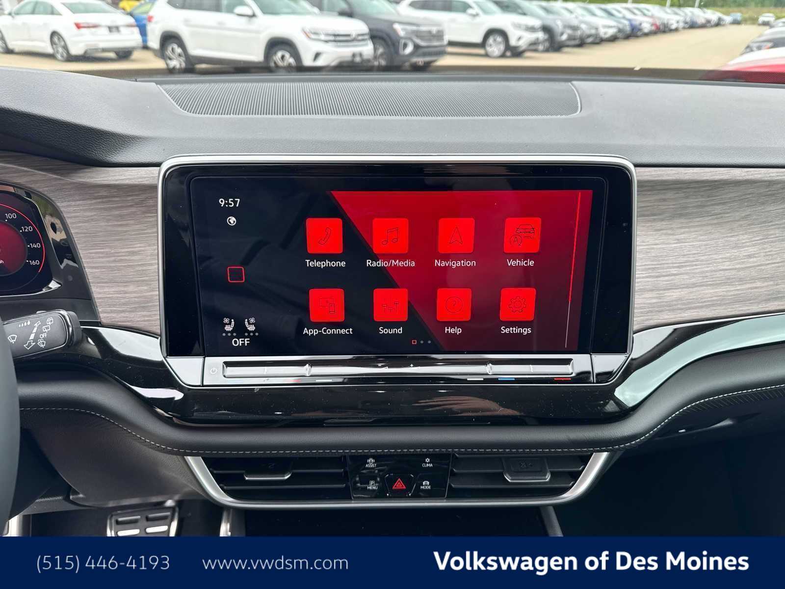 Thumbnail: 2025 Volkswagen Atlas - 18