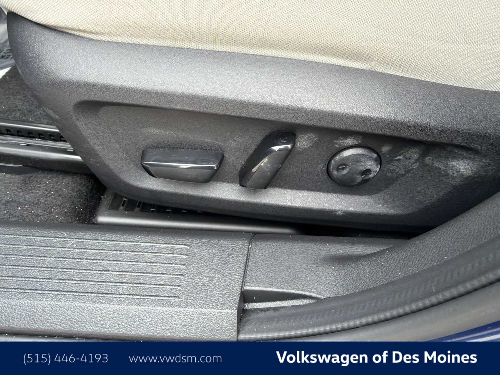 Thumbnail: 2023 Nissan Rogue - 23