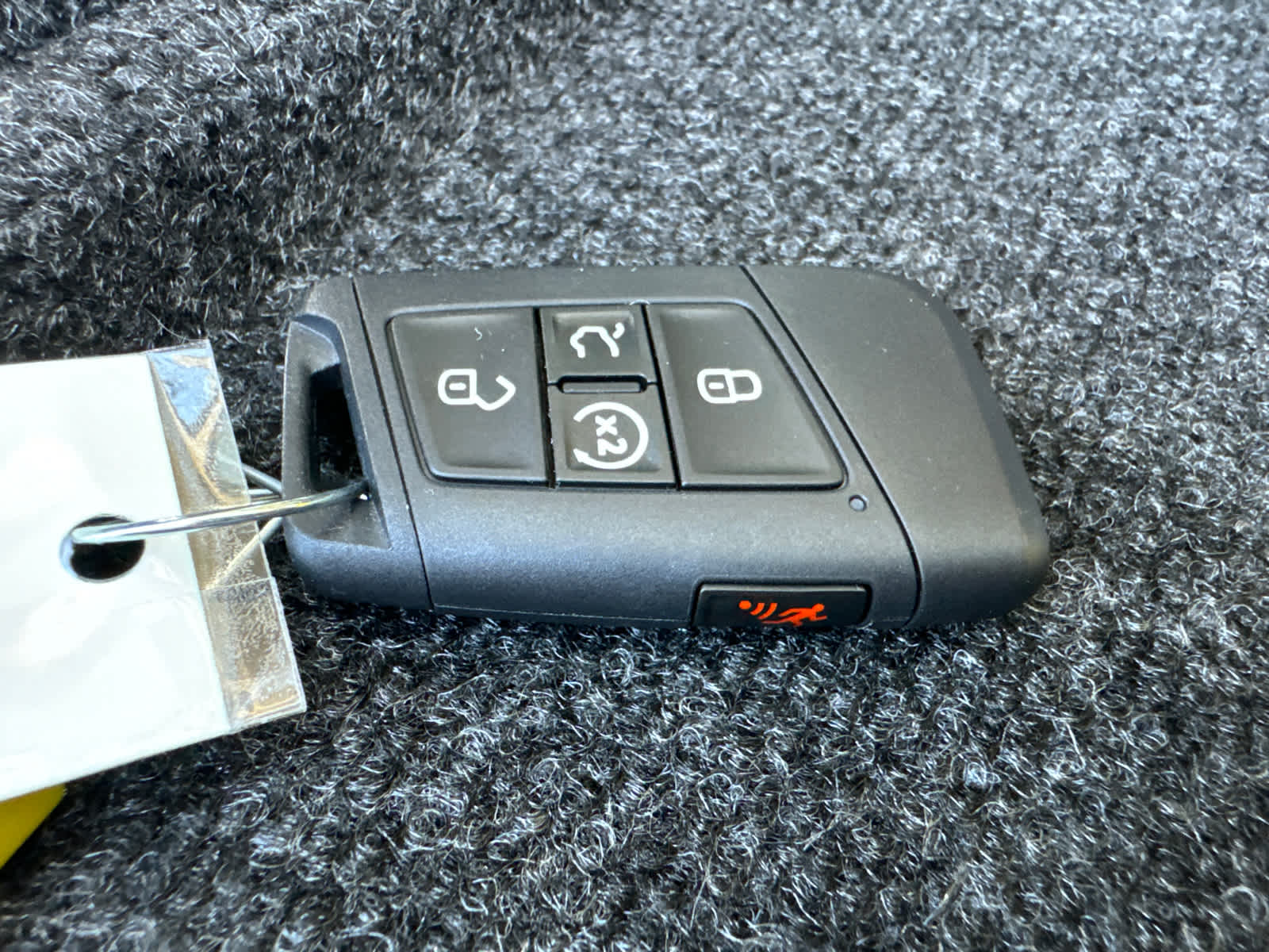 Thumbnail: 2024 Volkswagen Tiguan - 20