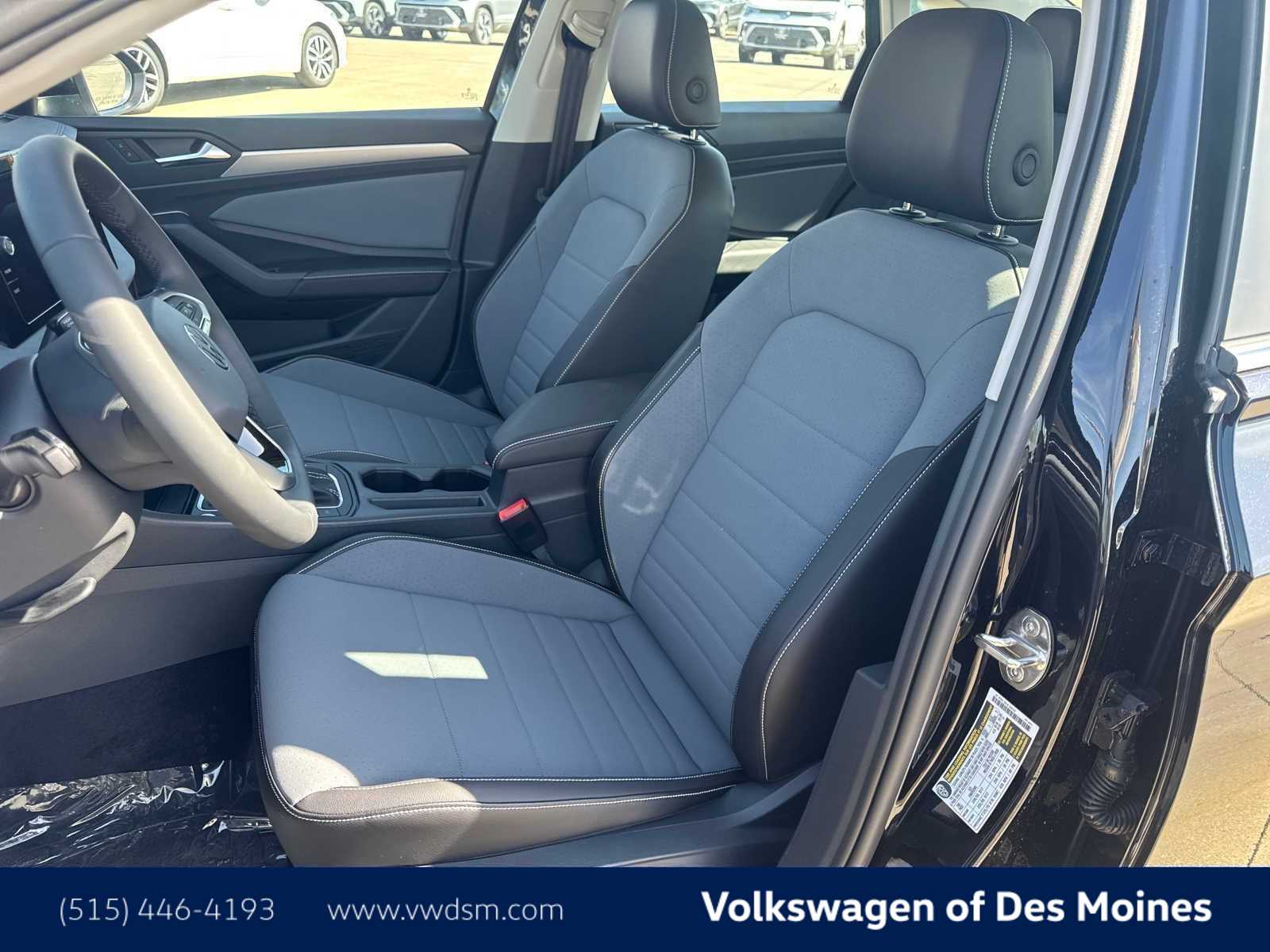 Thumbnail: 2026 Volkswagen Jetta - 11