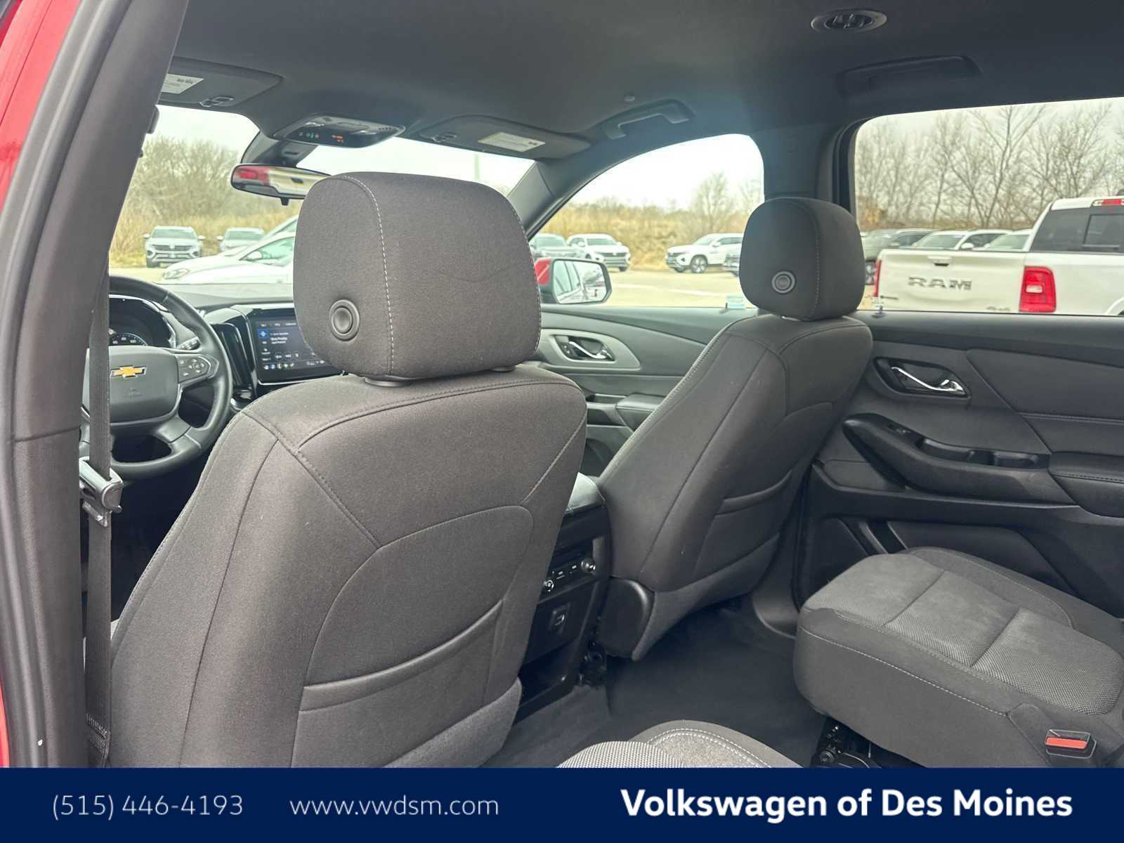 Thumbnail: 2023 Chevrolet Traverse - 13