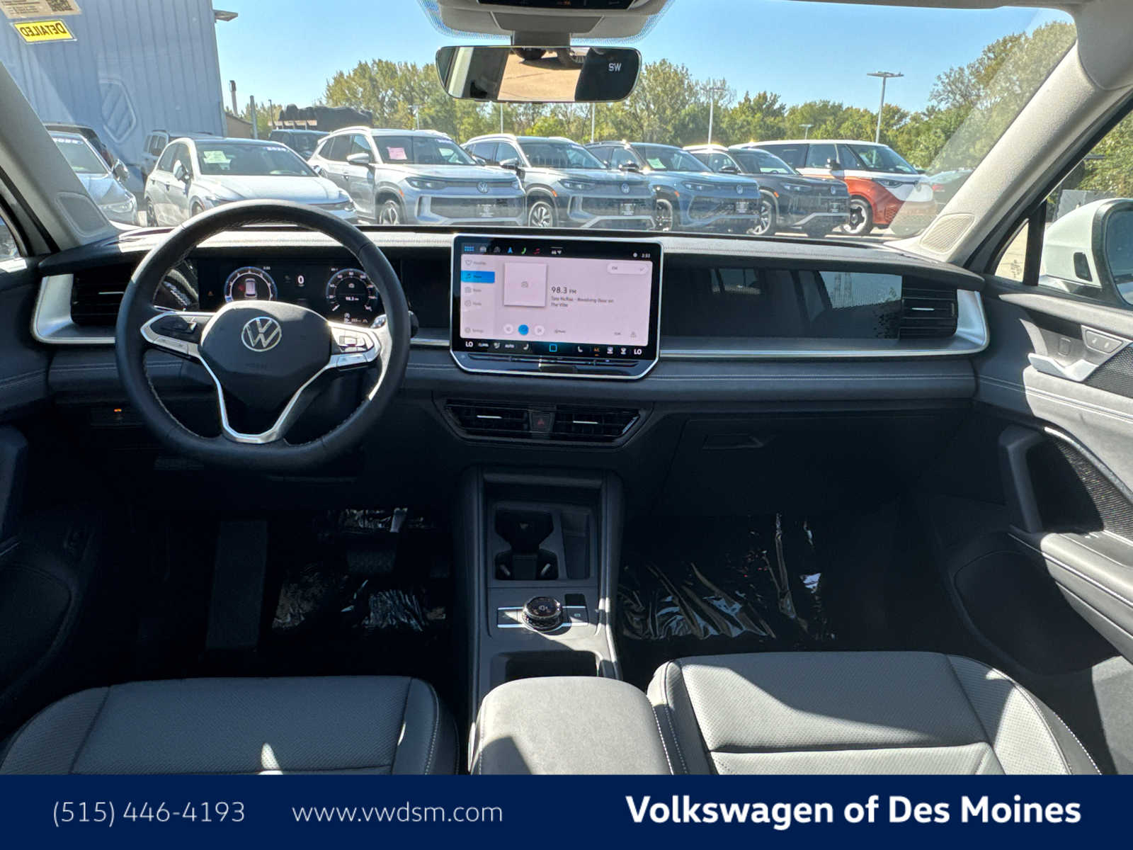 Thumbnail: 2025 Volkswagen Tiguan - 10