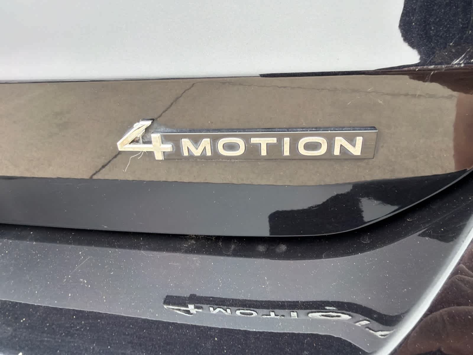 Thumbnail: 2023 Volkswagen Taos - 6