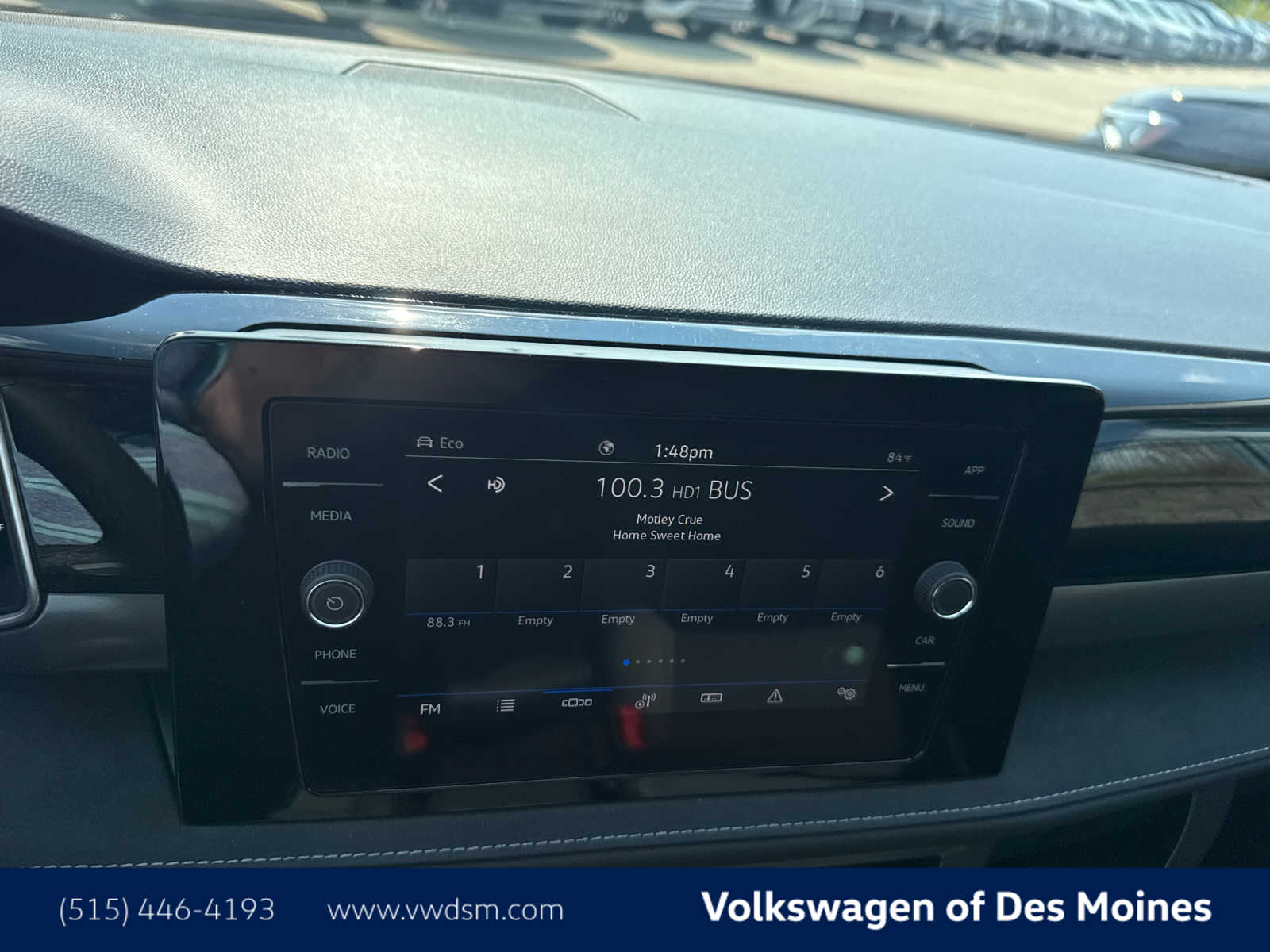 Thumbnail: 2025 Volkswagen Taos - 17