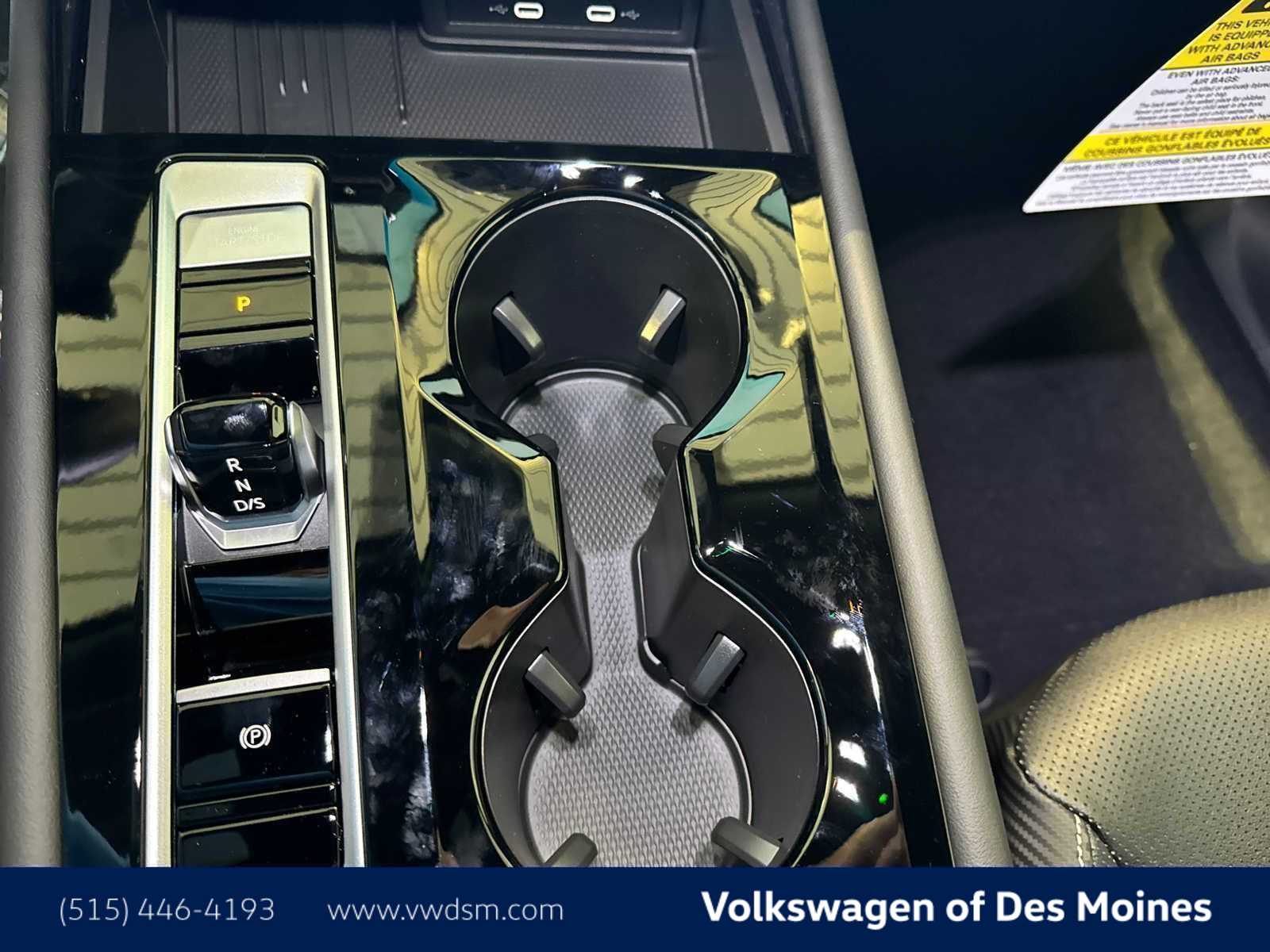 Thumbnail: 2025 Volkswagen Atlas - 16