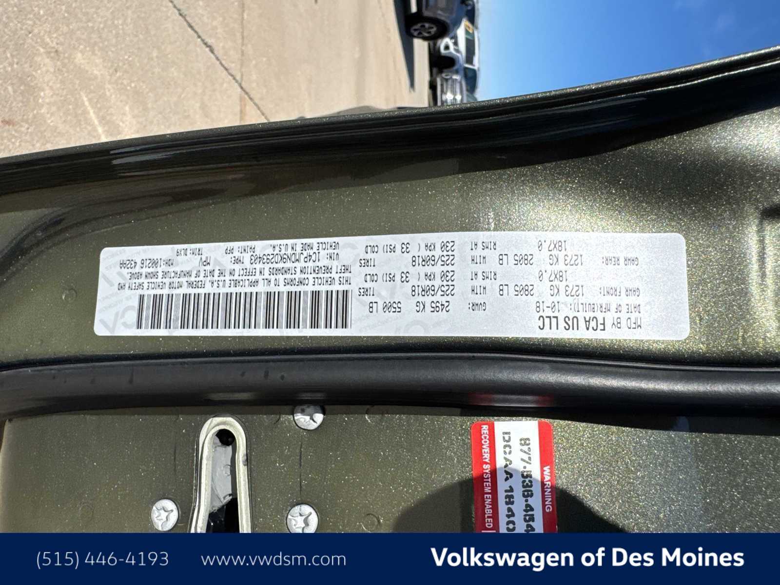 Thumbnail: 2019 Jeep Cherokee - 21