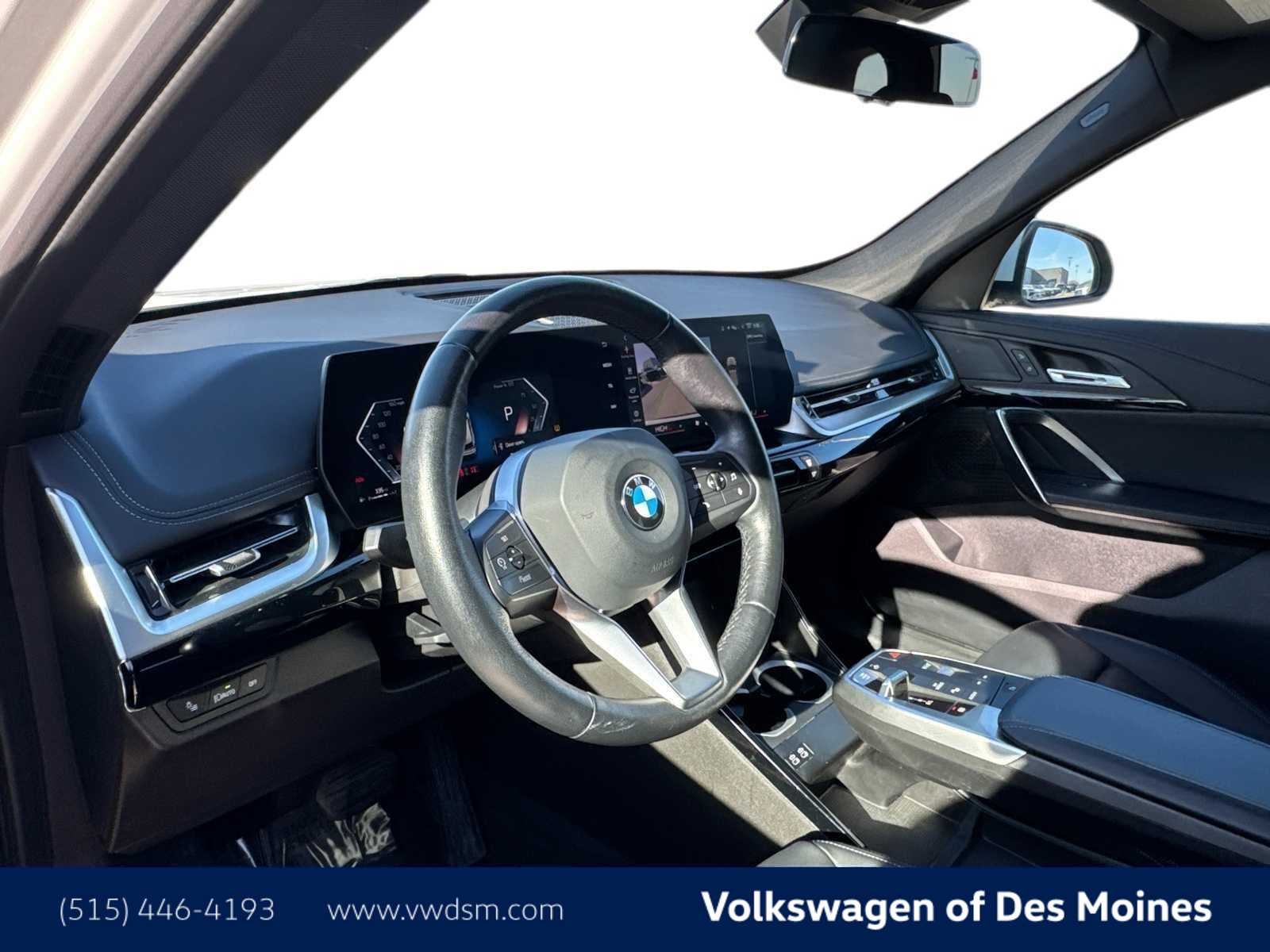 Thumbnail: 2025 BMW X1 - 9