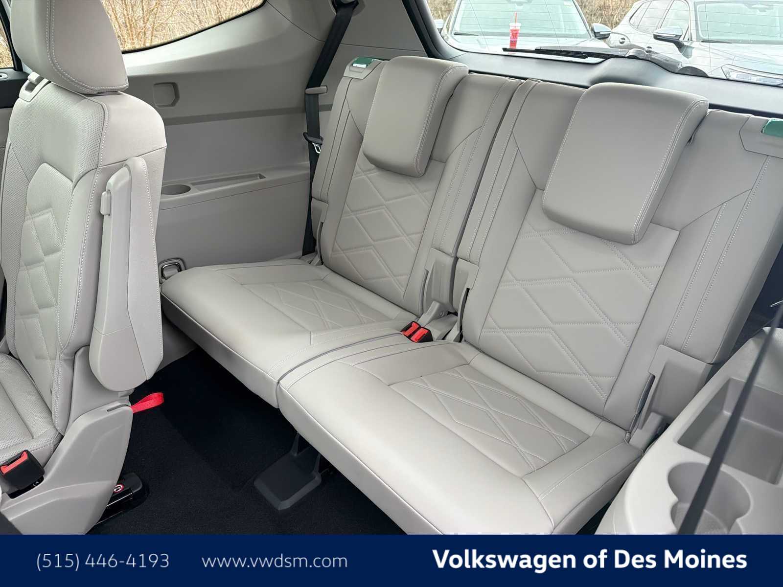 Thumbnail: 2026 Volkswagen Atlas - 14