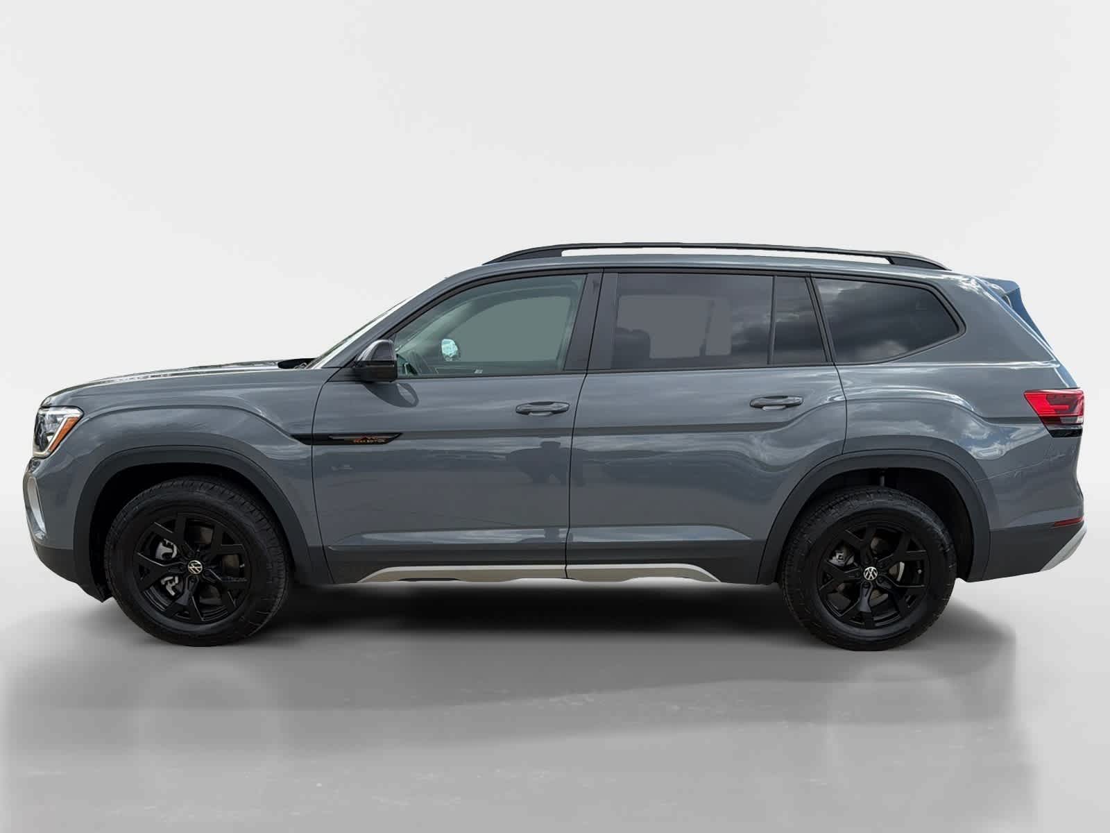 Thumbnail: 2025 Volkswagen Atlas - 3